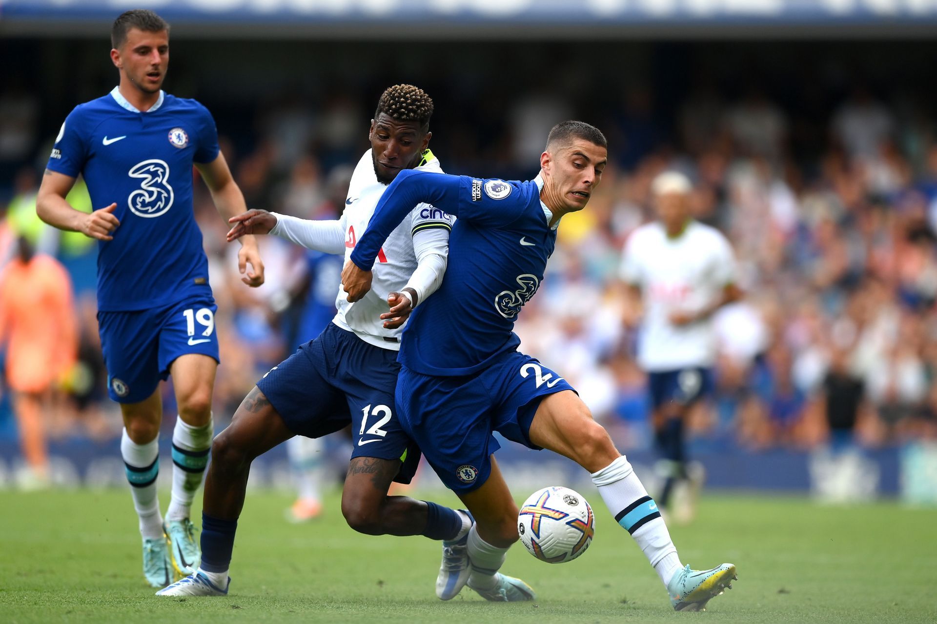 A feisty affair at the Bridge