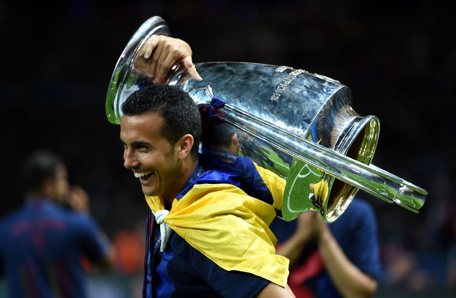 Pedro with the 2015 UEFA Champions League trophy