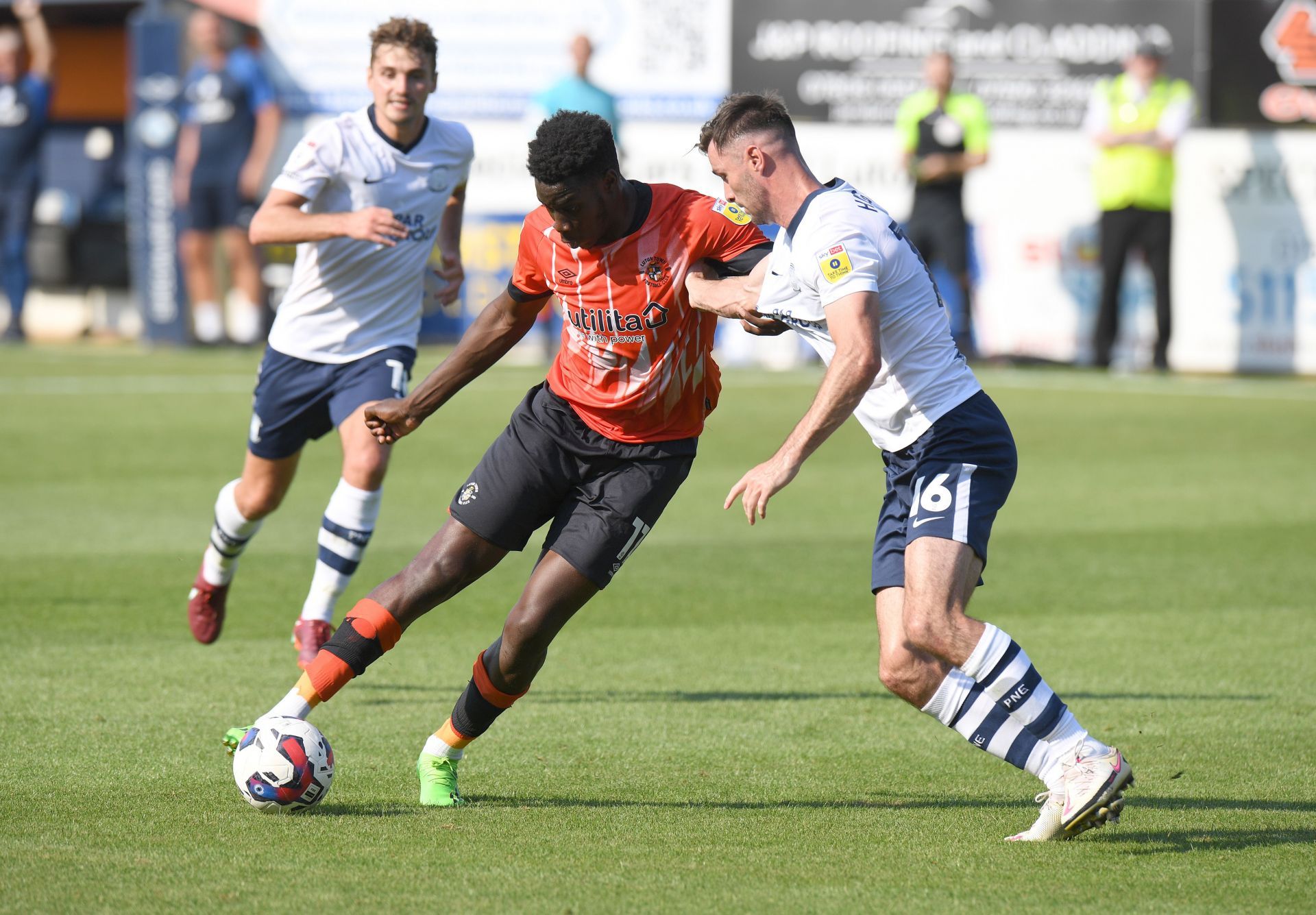 Luton Town v Preston North End - Sky Bet Championship