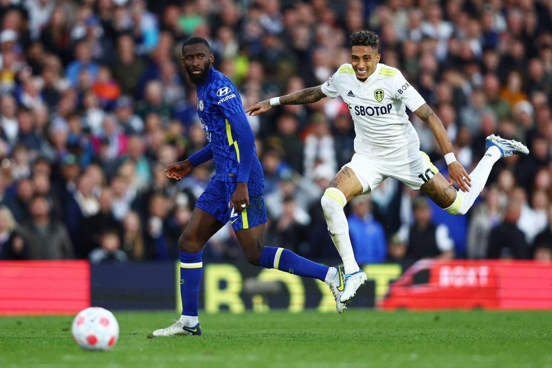 Leeds United v Chelsea - Premier League