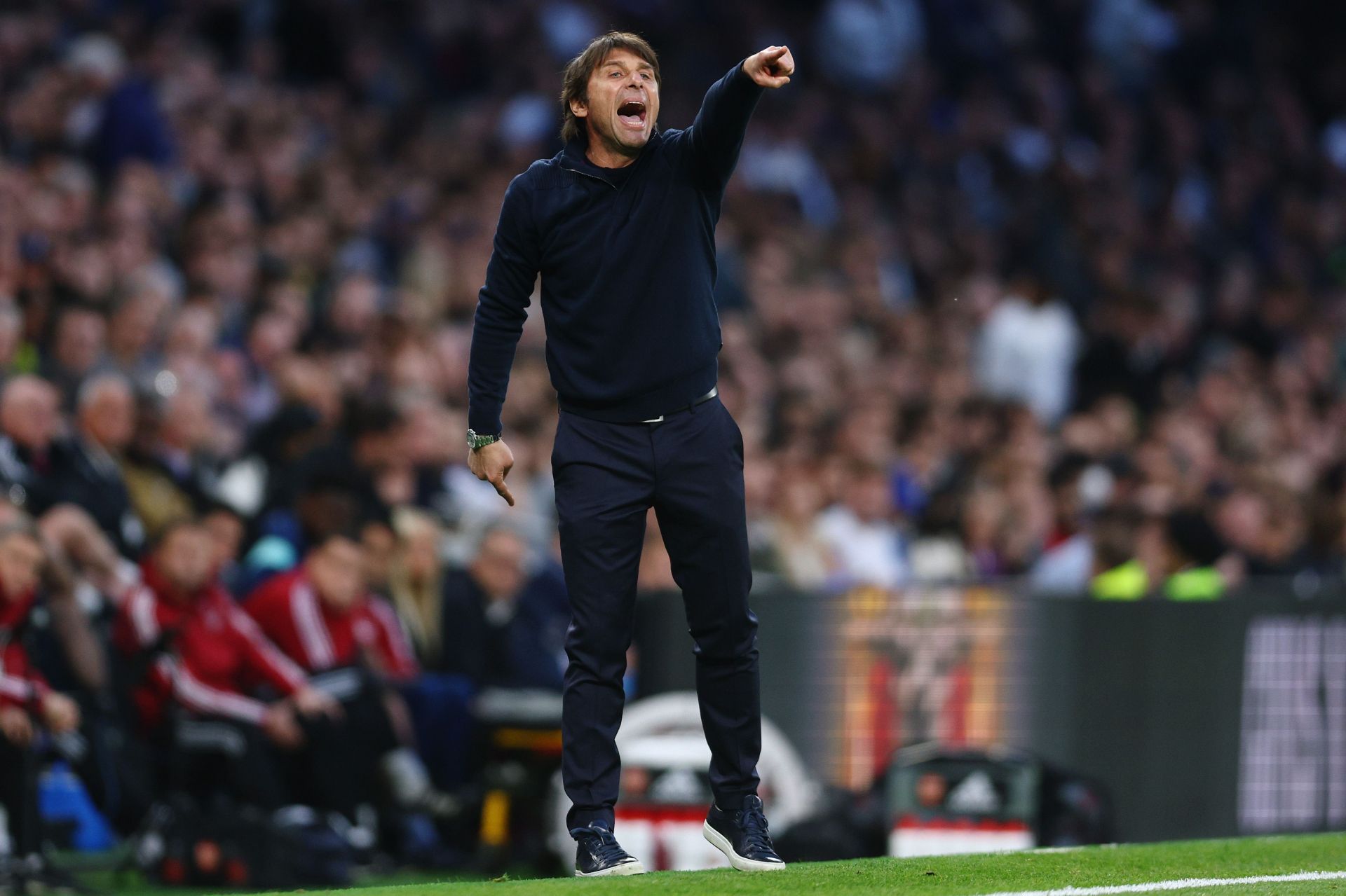 Tottenham manager Antonio Conte on the touchline