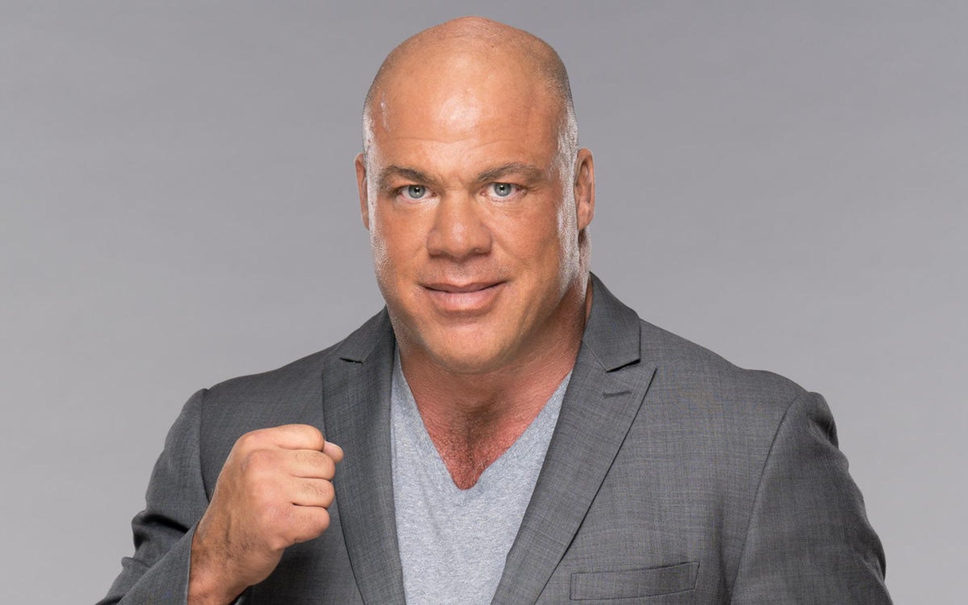 Kurt Angle is a 6-time WWE Champion!