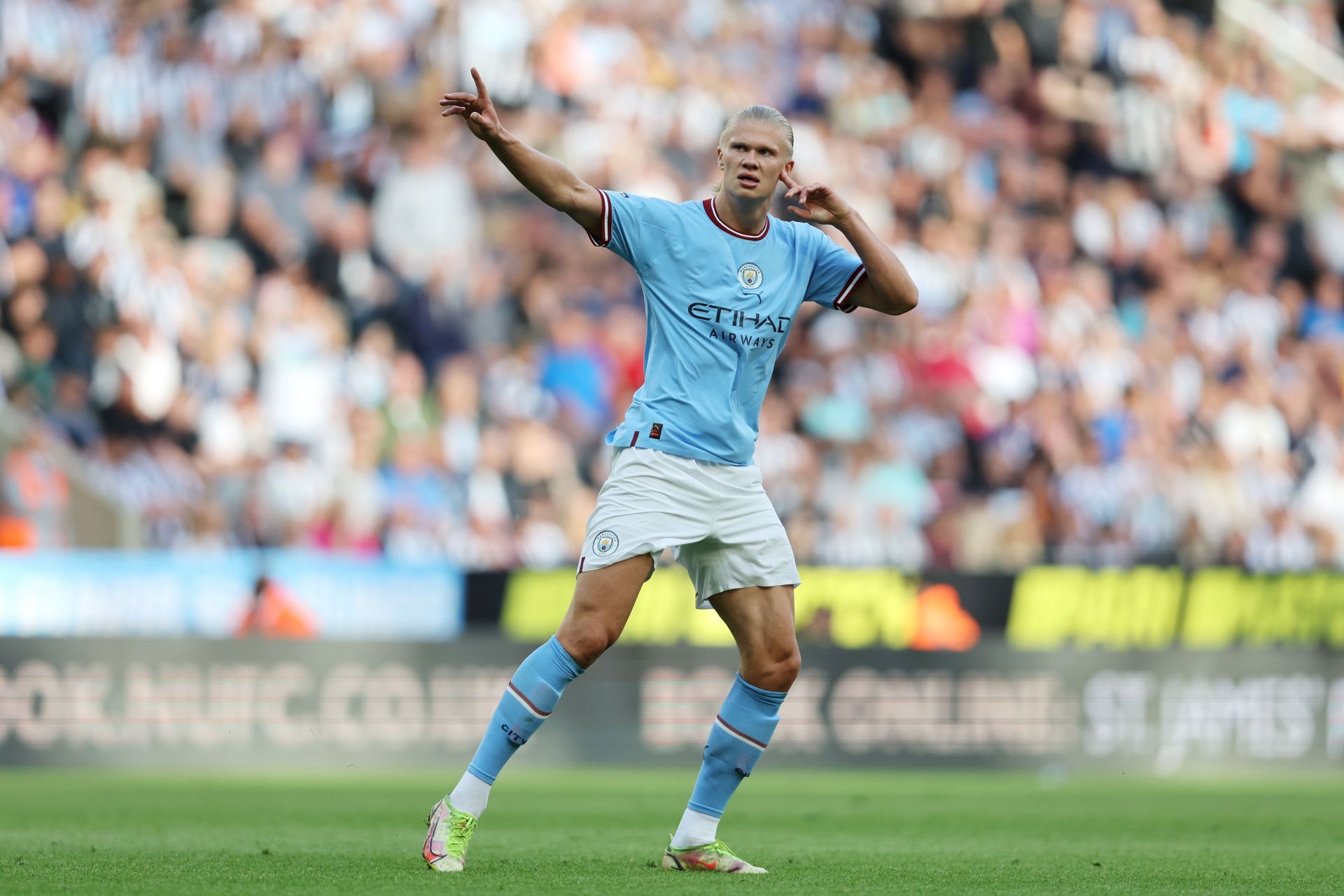 Newcastle United v Manchester City - Premier League