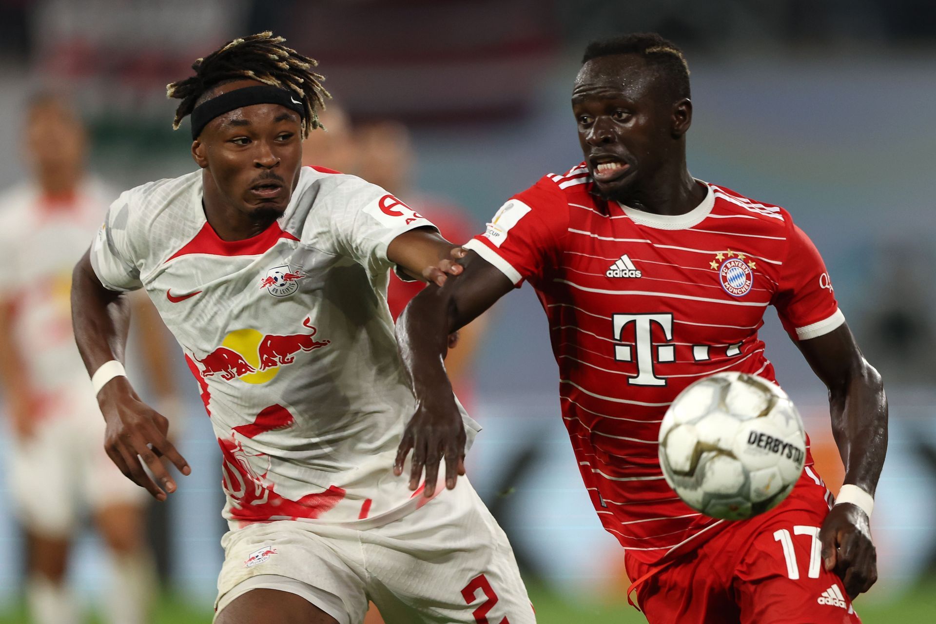 Mohamed Simakan in action for RB Leipzig.