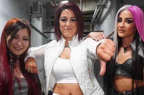 Bayley (middle); Dakota Kai (right); Iyo Sky (left)