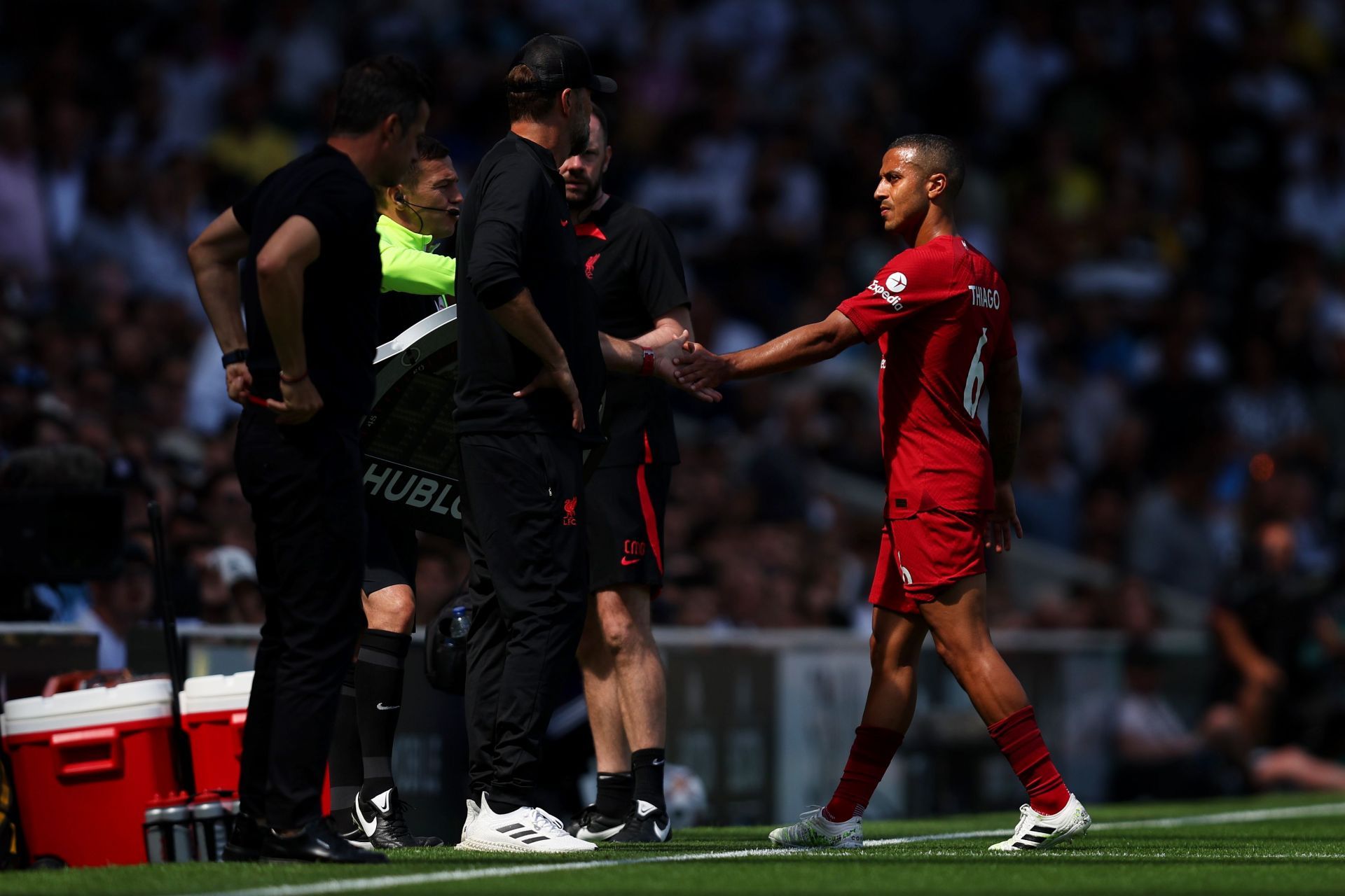 Thiago Alcantara had to be substituted following a strain in his hamstring