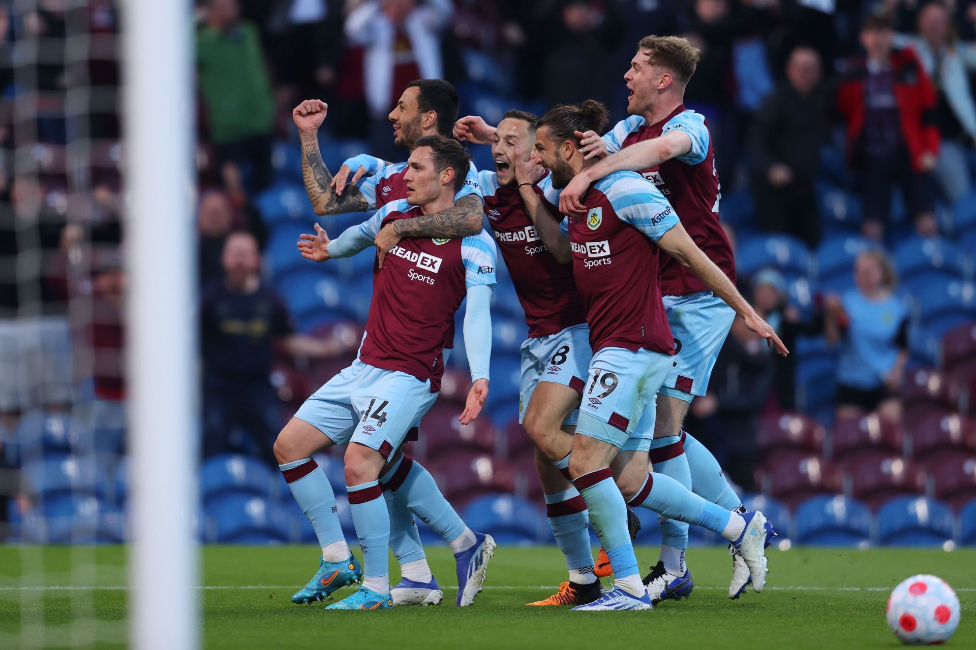 Burnley v Southampton - Premier League