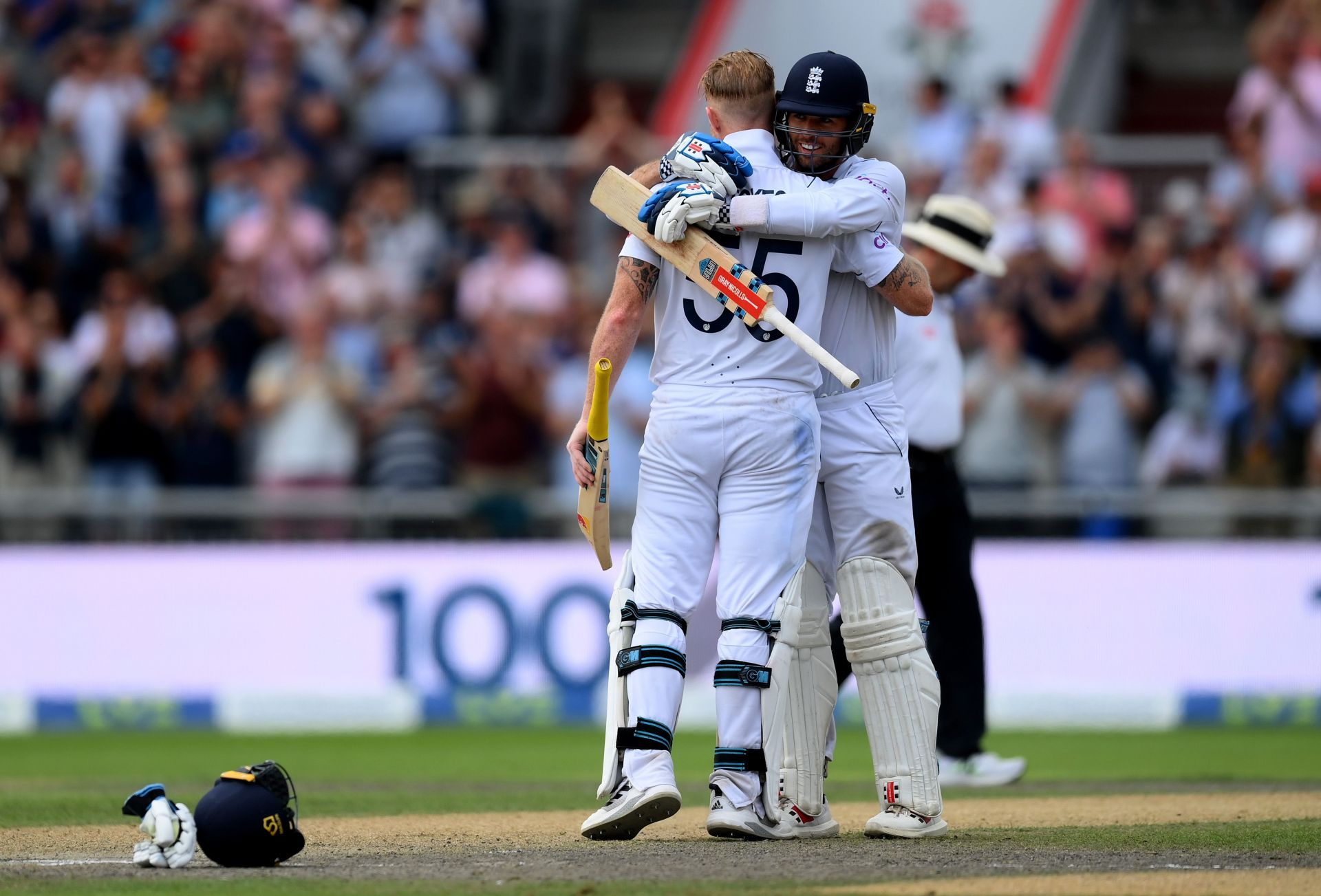 England v South Africa - Second LV= Insurance Test Match: Day Two