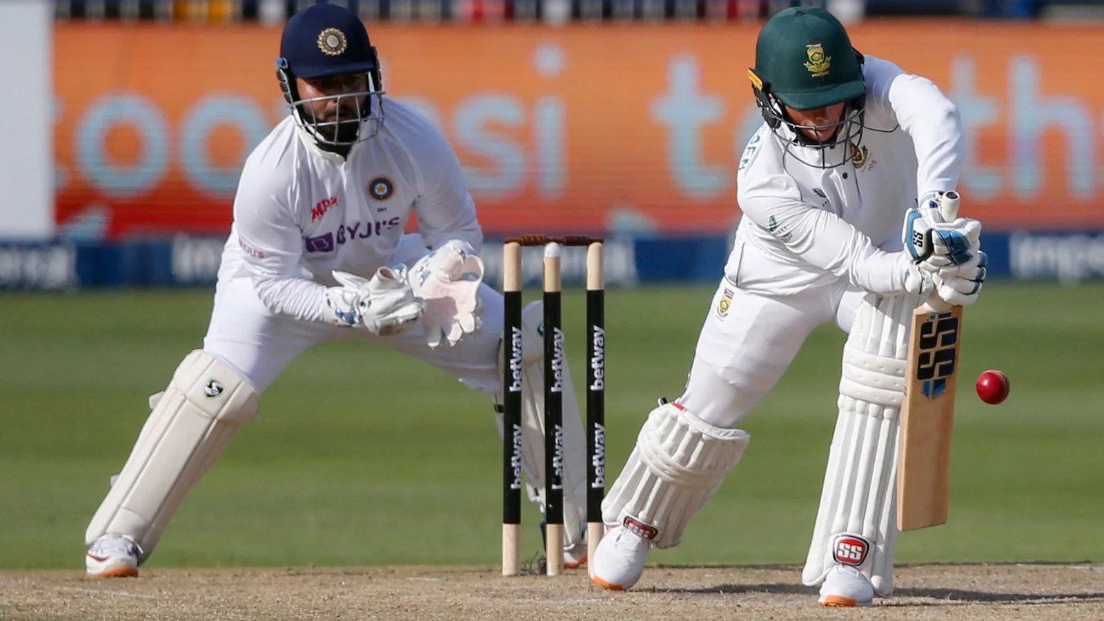 Rishabh Pant and van der Dussen had a constant back and forth in the second Test at Johannesburg