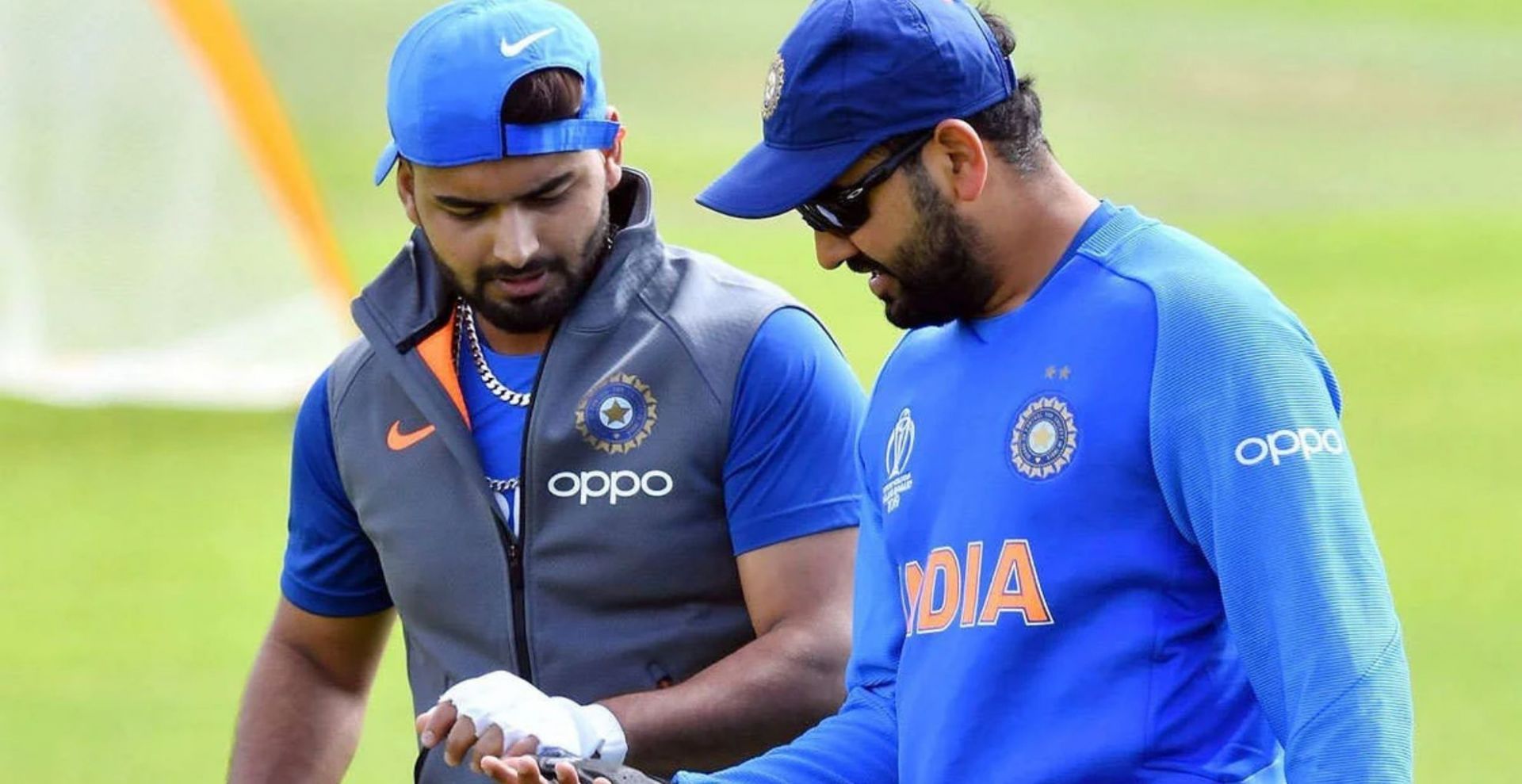 (L-R): Rishabh Pant and Rohit Sharma share a great rapport off the field. (Credits: Twitter)