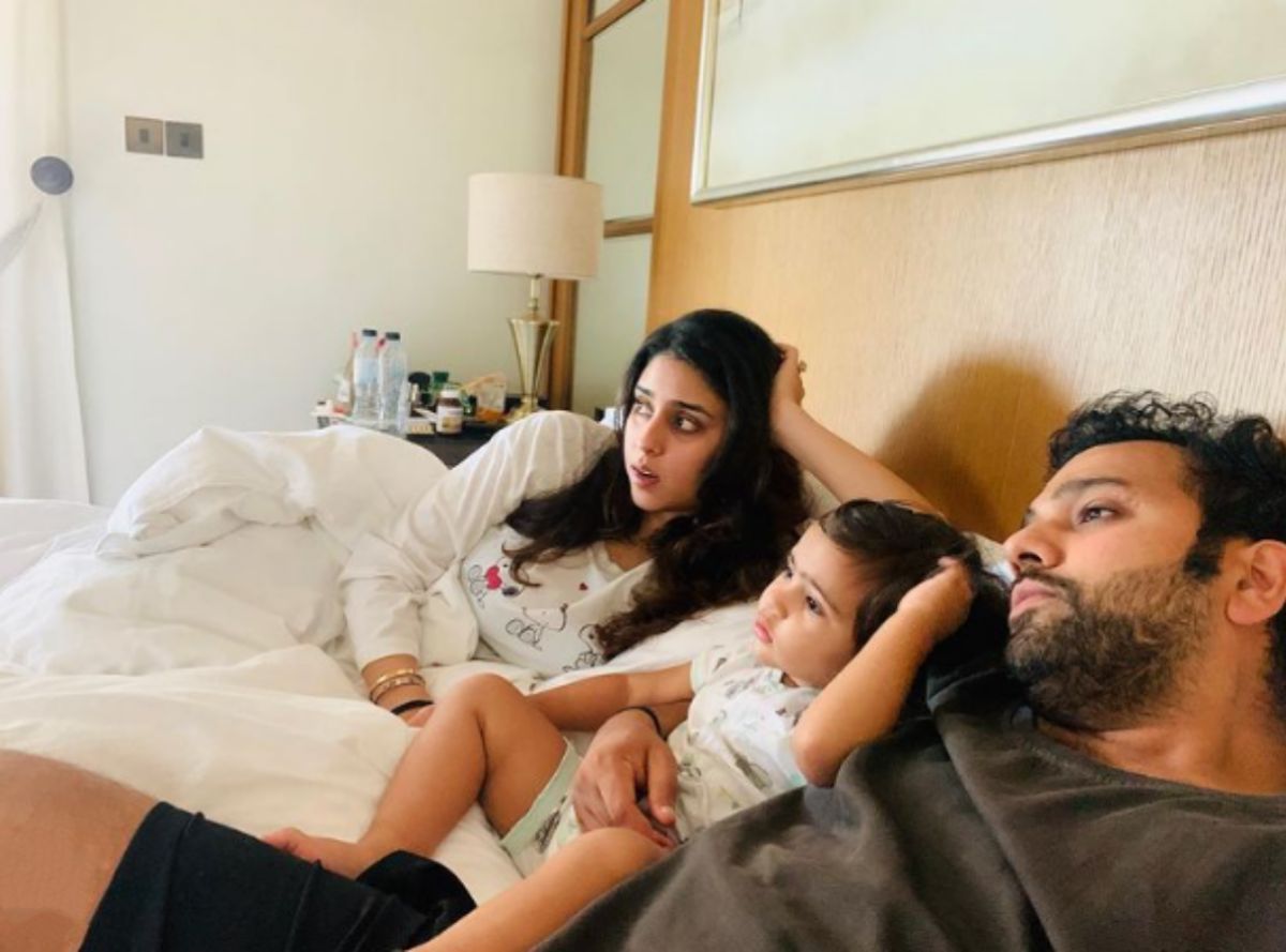 Samaira enjoying some family time with her parents. Pic: Instagram