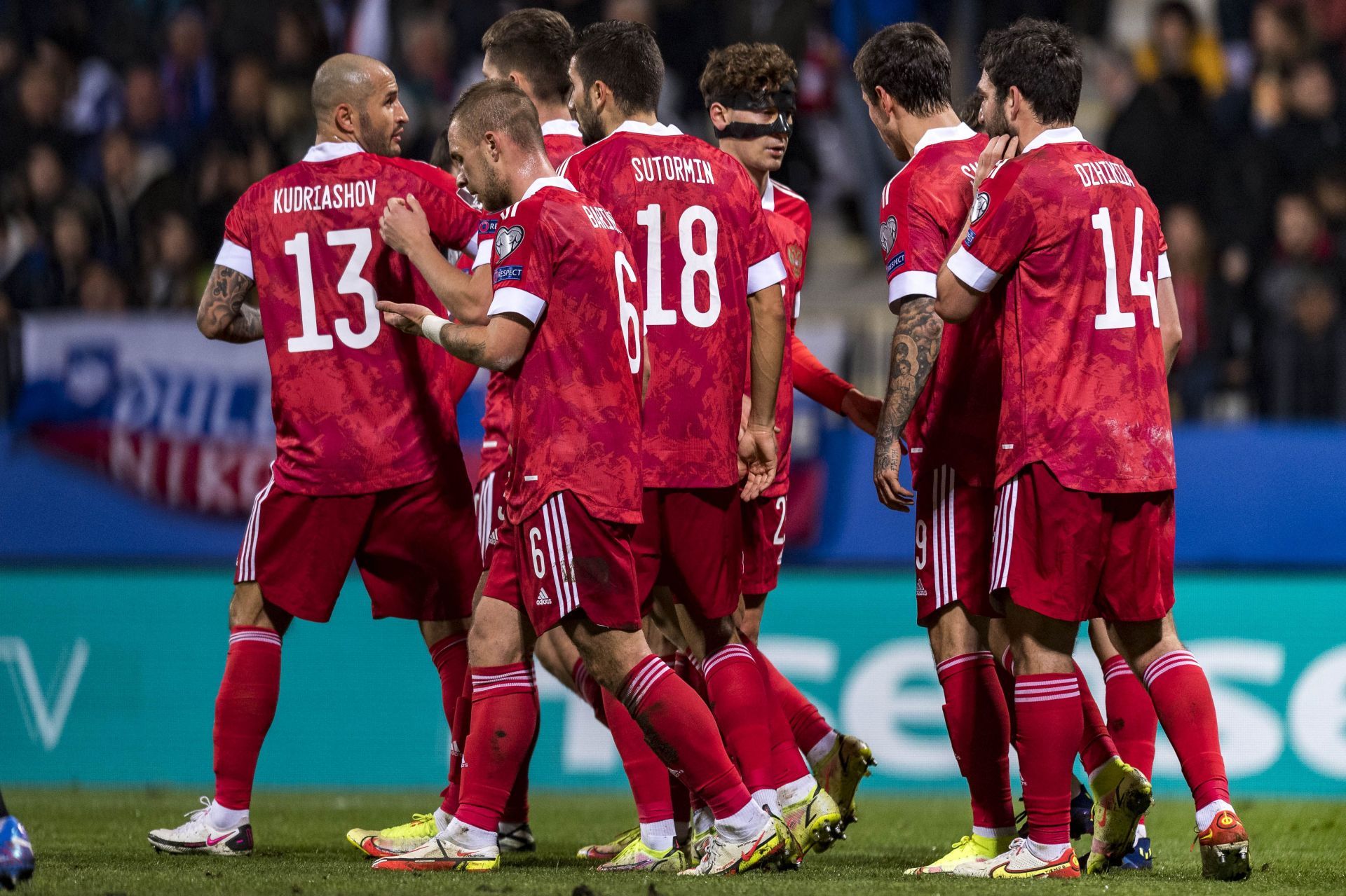 Slovenia v Russia - 2022 FIFA World Cup Qualifier