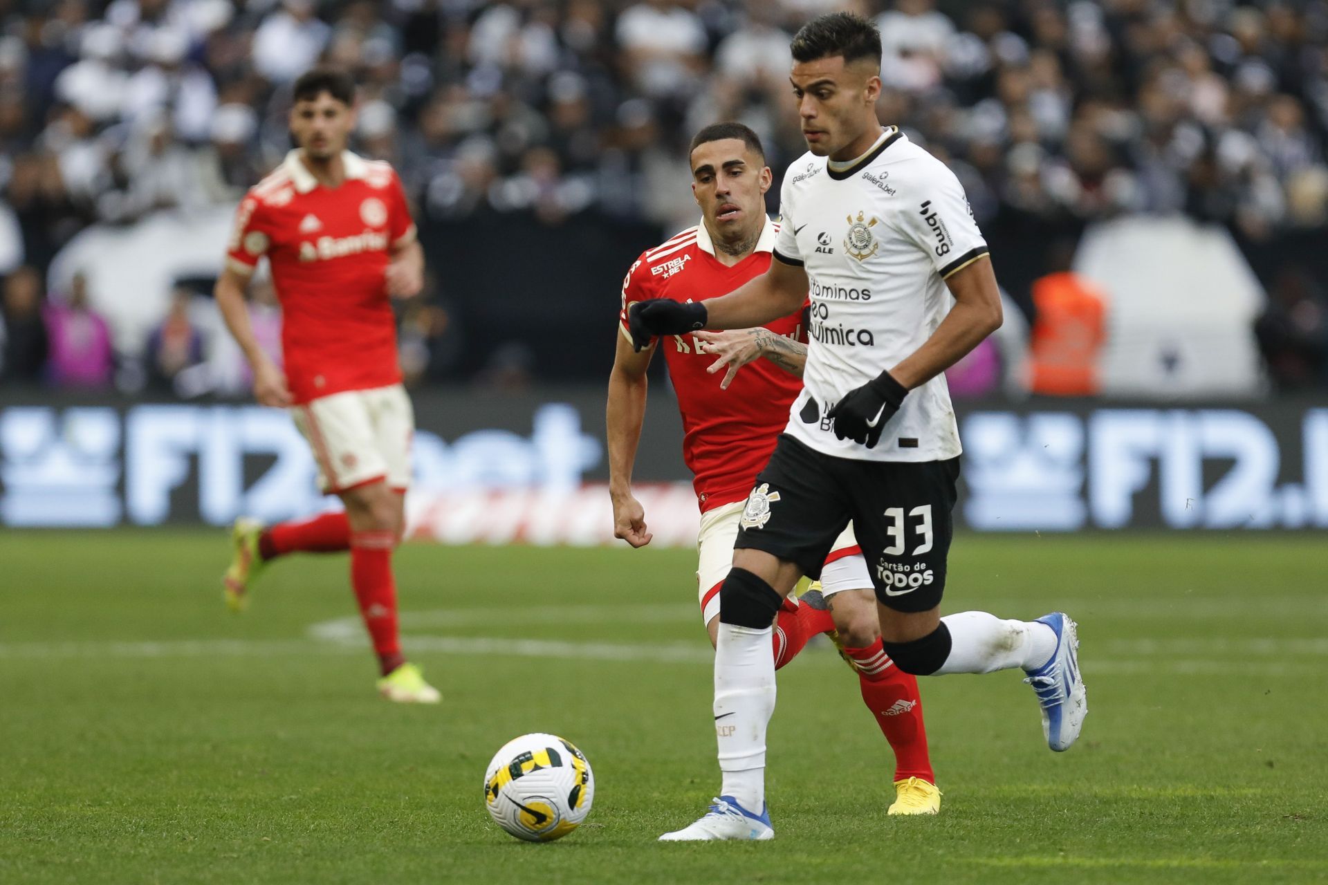 Corinthians v Internacional - Brasileirao 2022