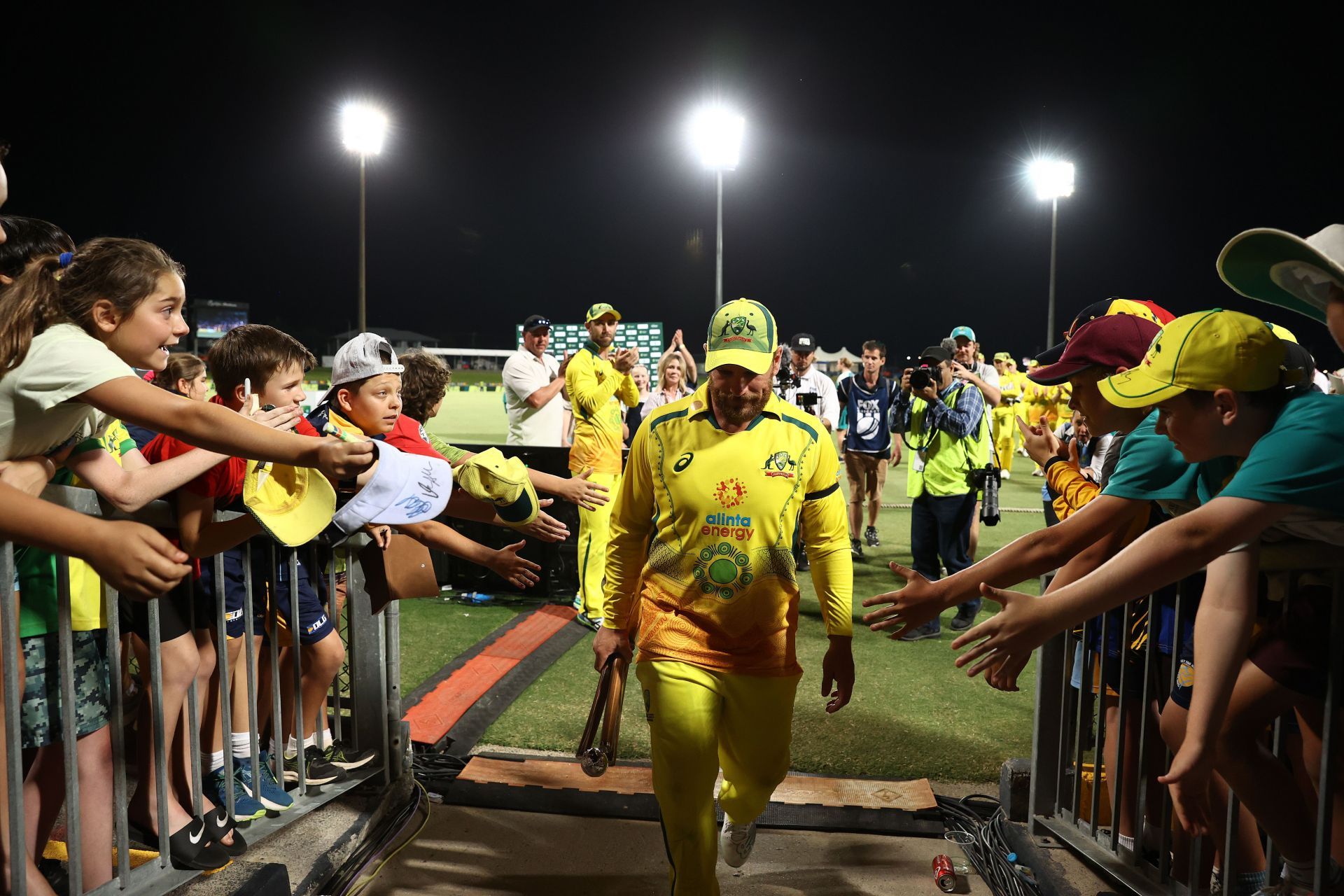 Australia v New Zealand - One Day International Series: Game 3