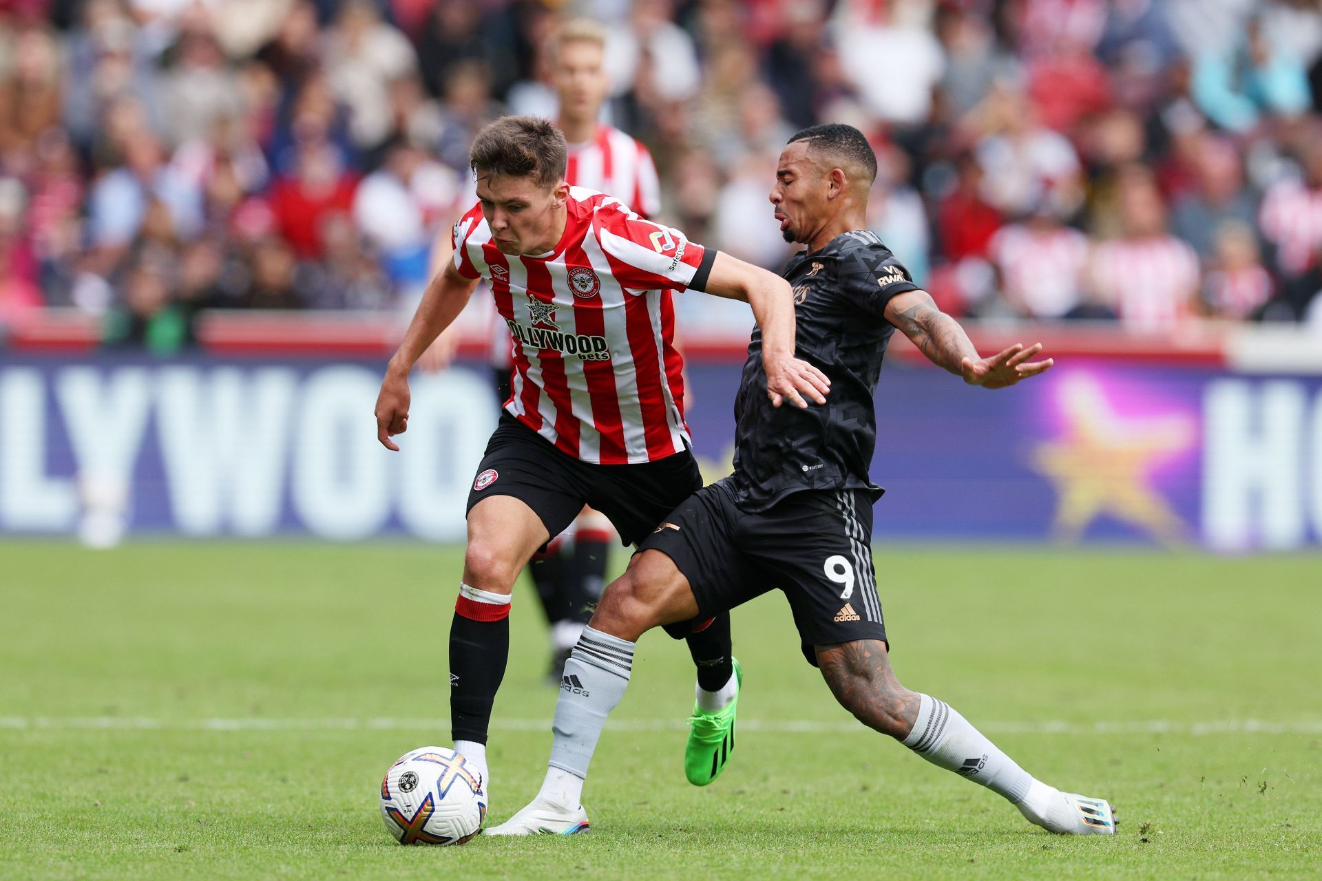 Arsenal striker Gabriel Jesus in action