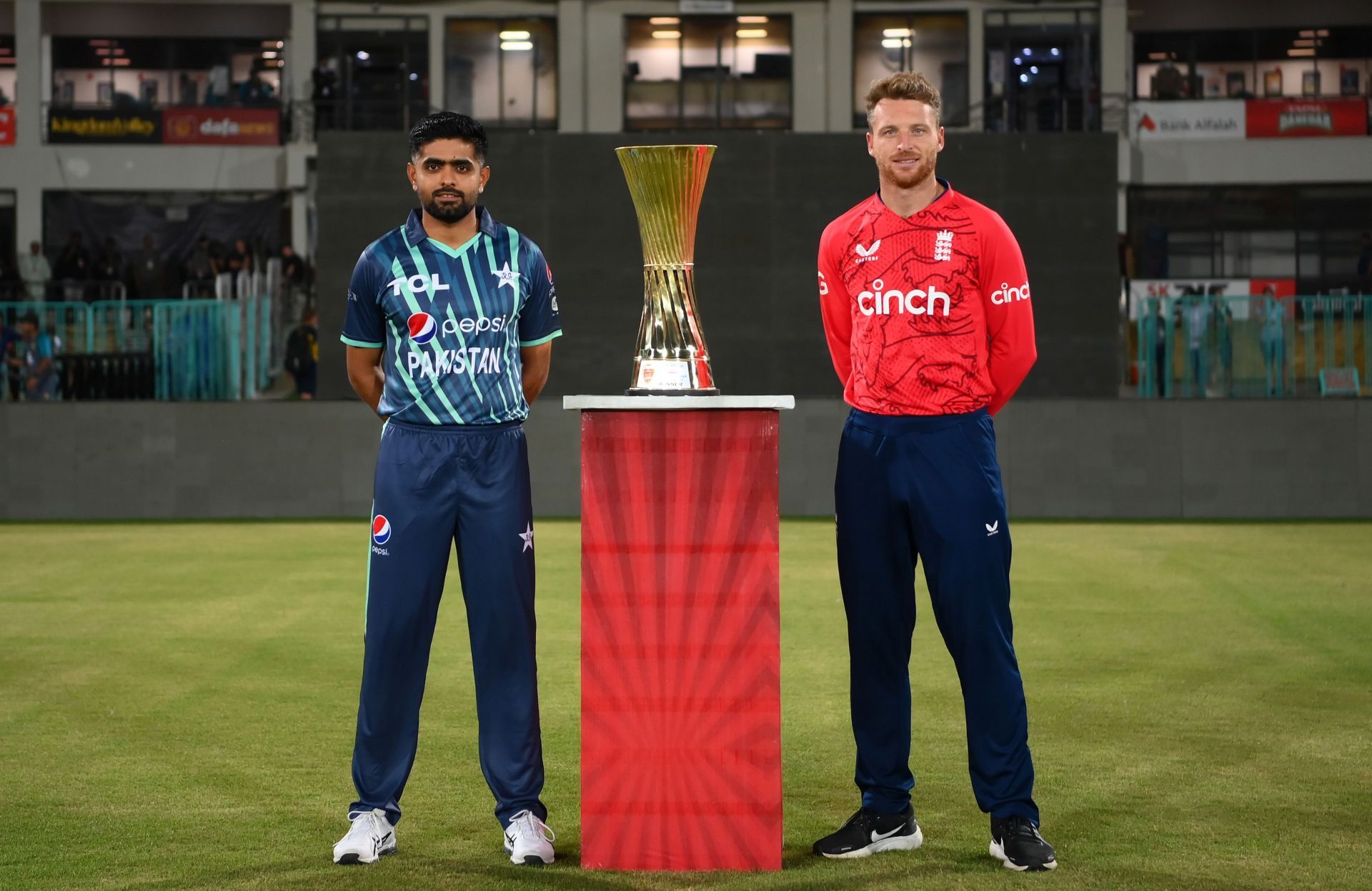 England &amp; Pakistan Net Sessions