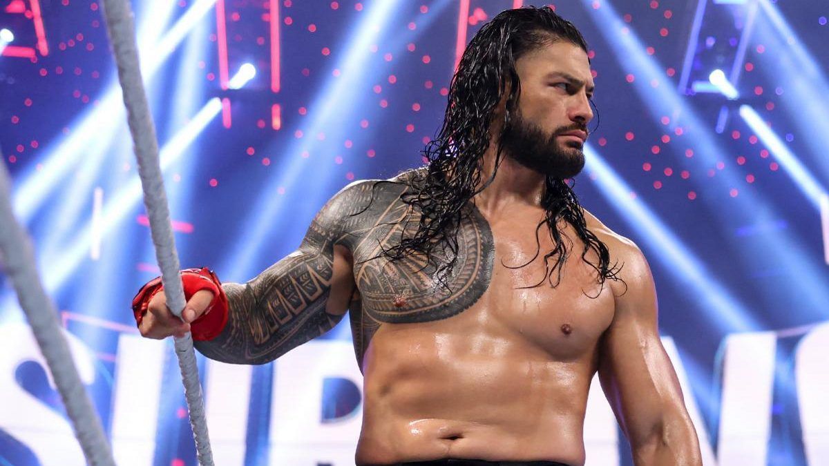Roman Reigns retained his world titles at WWE Clash at the Castle