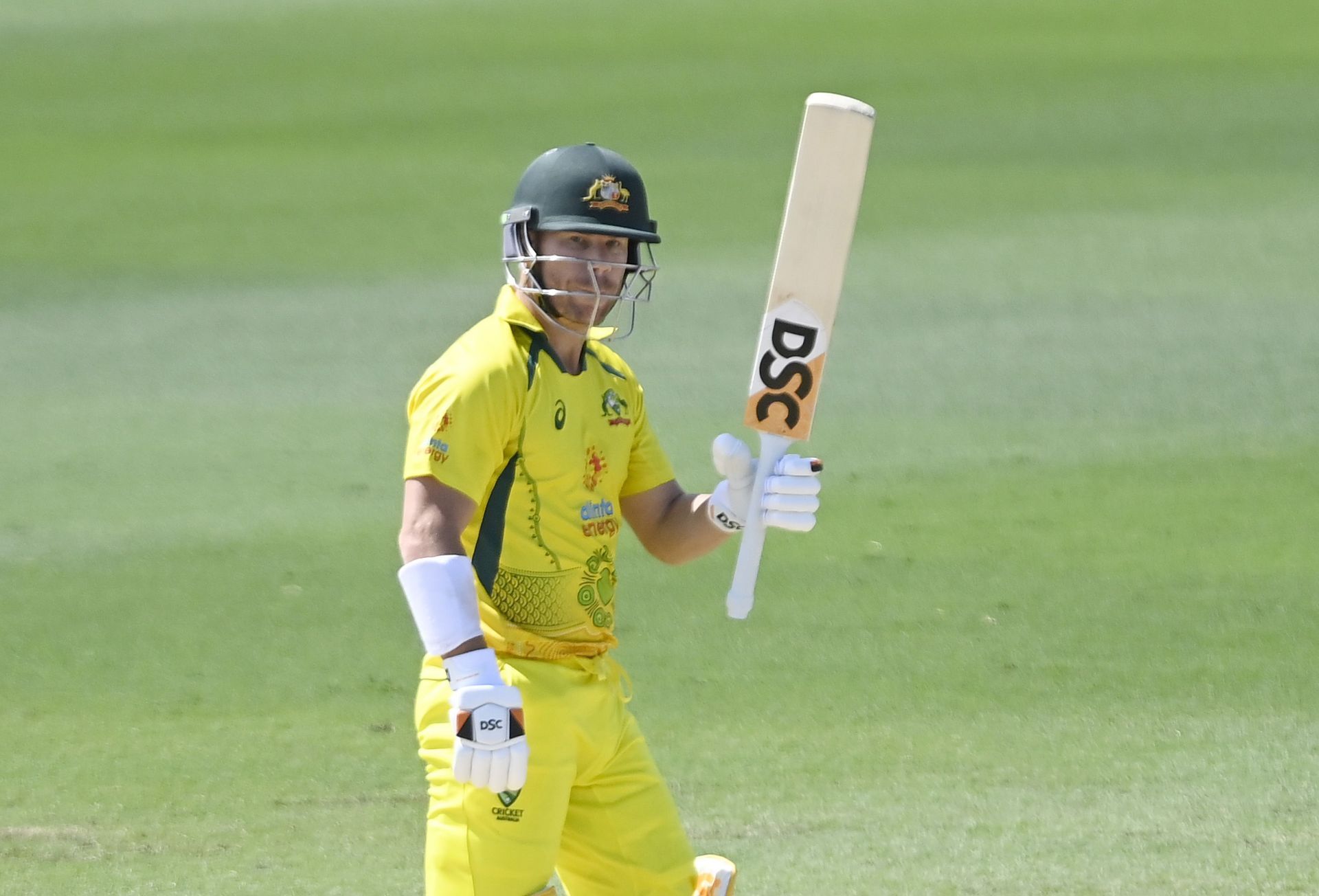 Australia v Zimbabwe - One Day International Series: Game 3