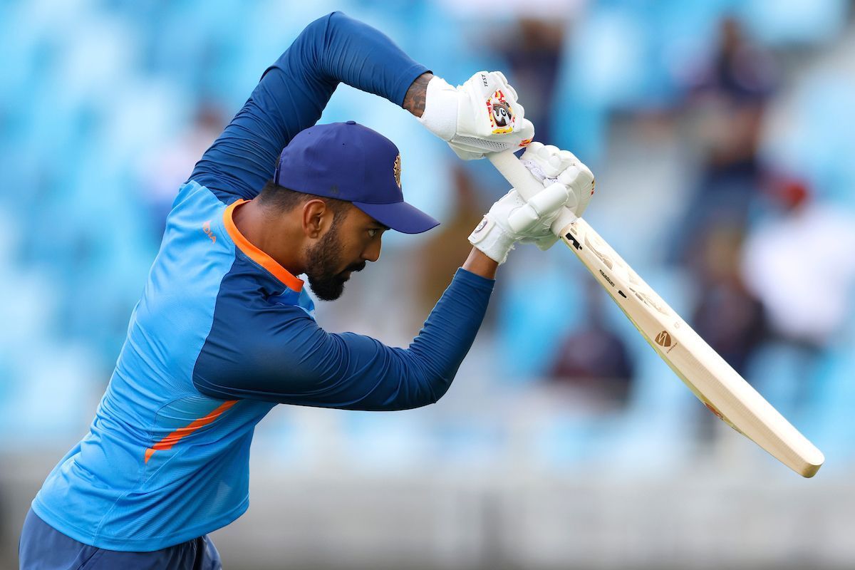 KL Rahul was trapped in front by Maheesh Theekshana