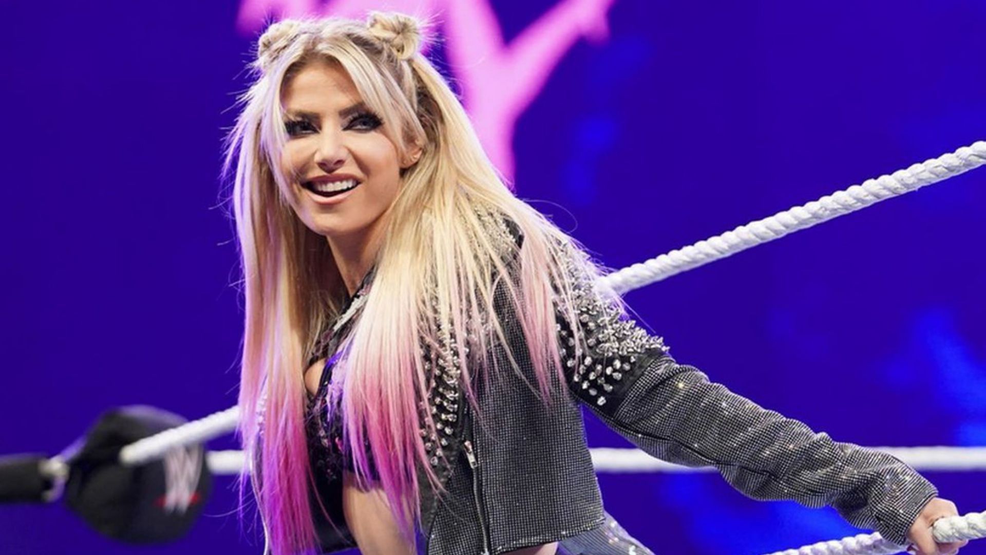 Alexa Bliss is active on Monday Night RAW