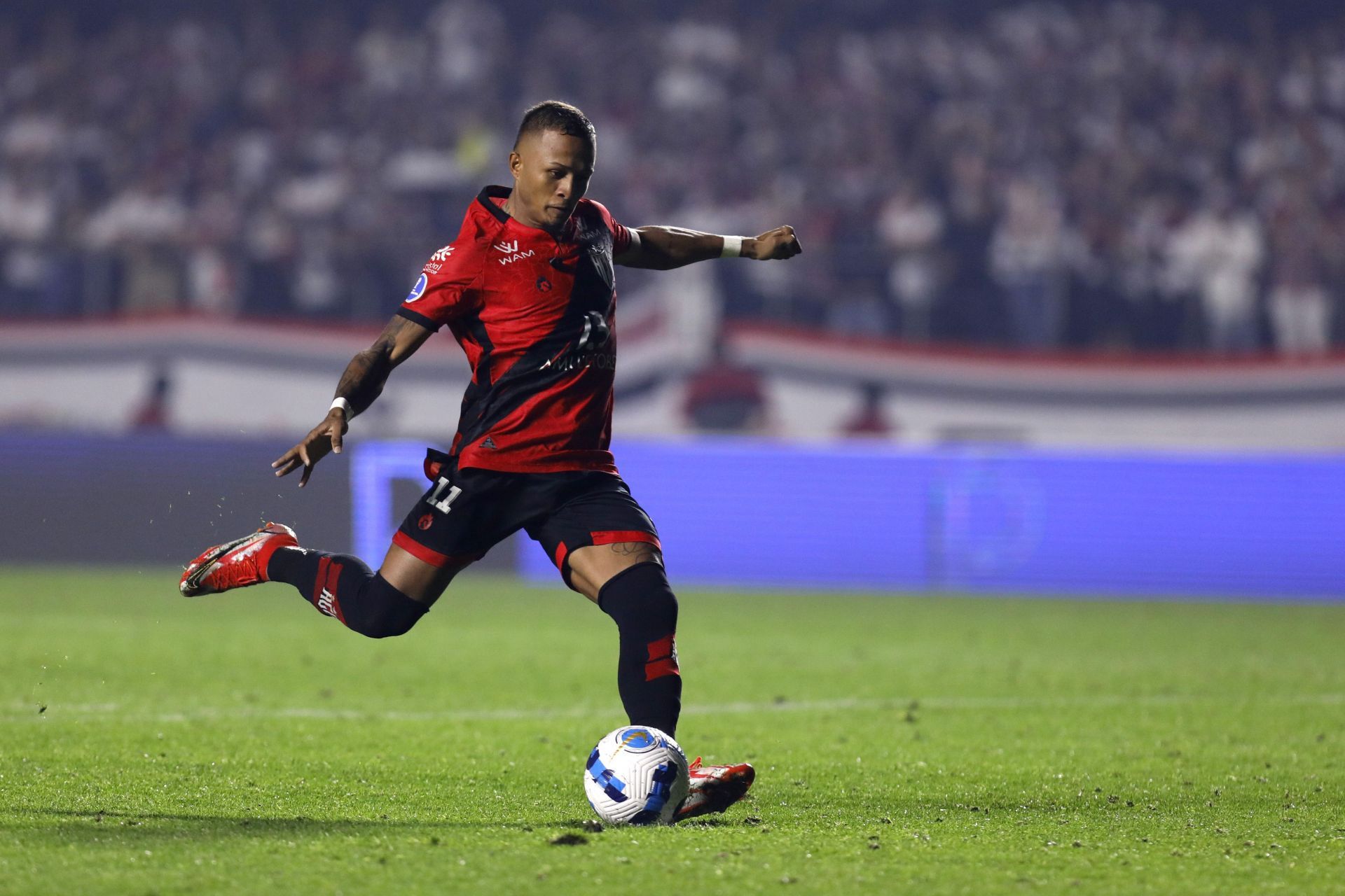 Sao Paulo v Atletico Goianiense - Copa CONMEBOL Sudamericana 2022: Semifinals