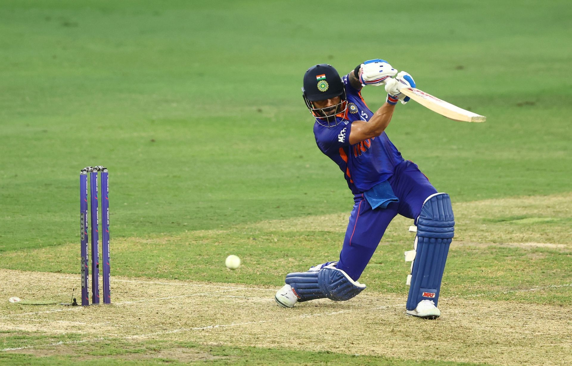 Virat Kohli played a few breathtaking shots during his innings.