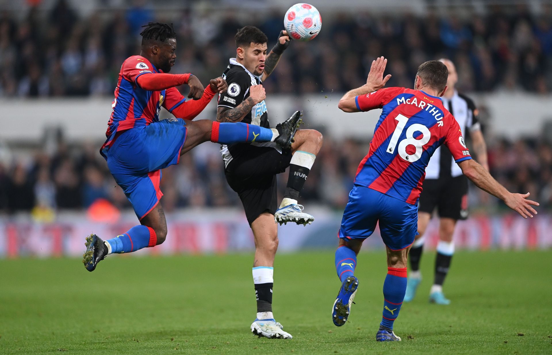 Newcastle United v Crystal Palace - Premier League