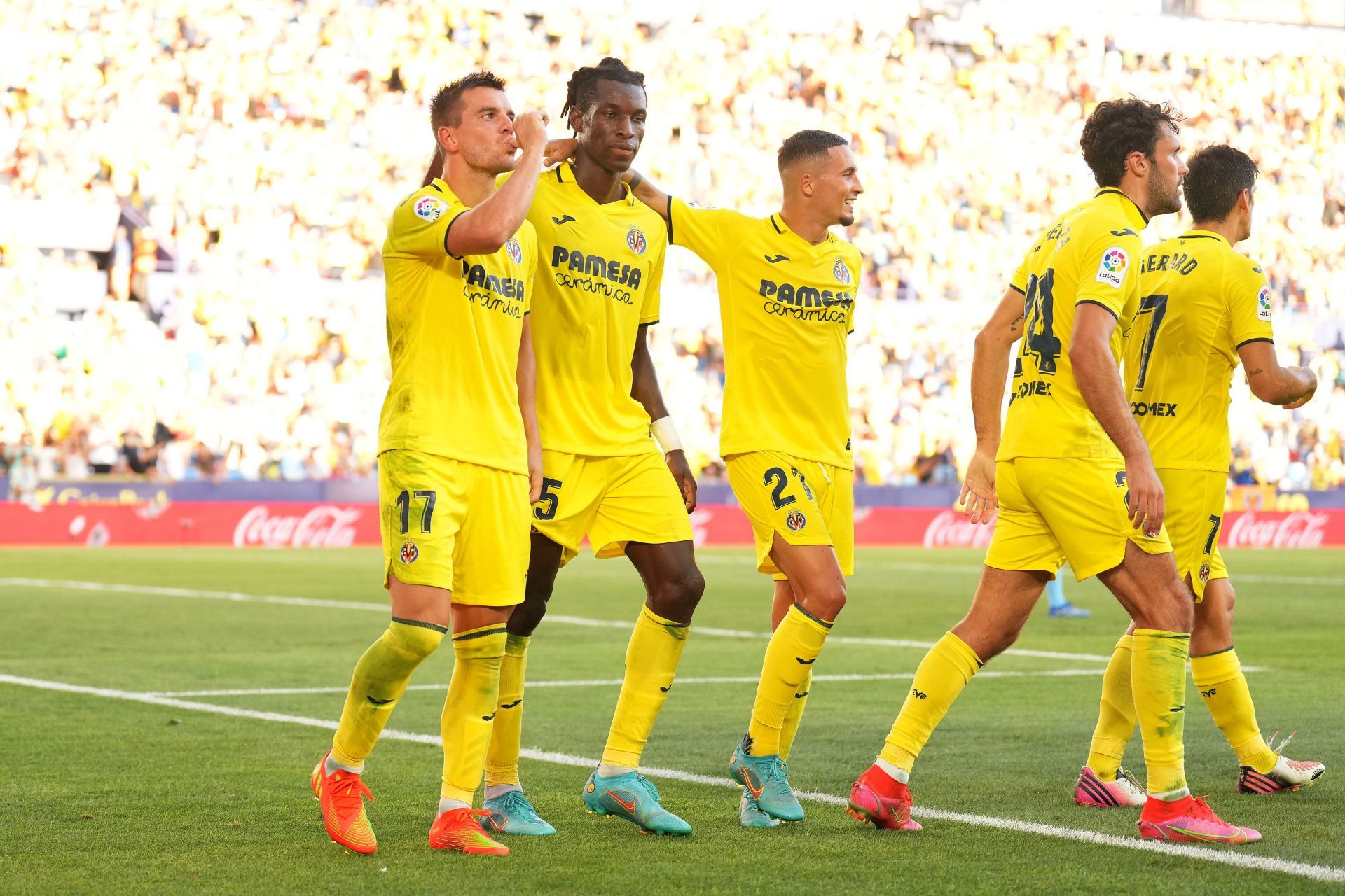 Villarreal CF v Elche CF - LaLiga Santander