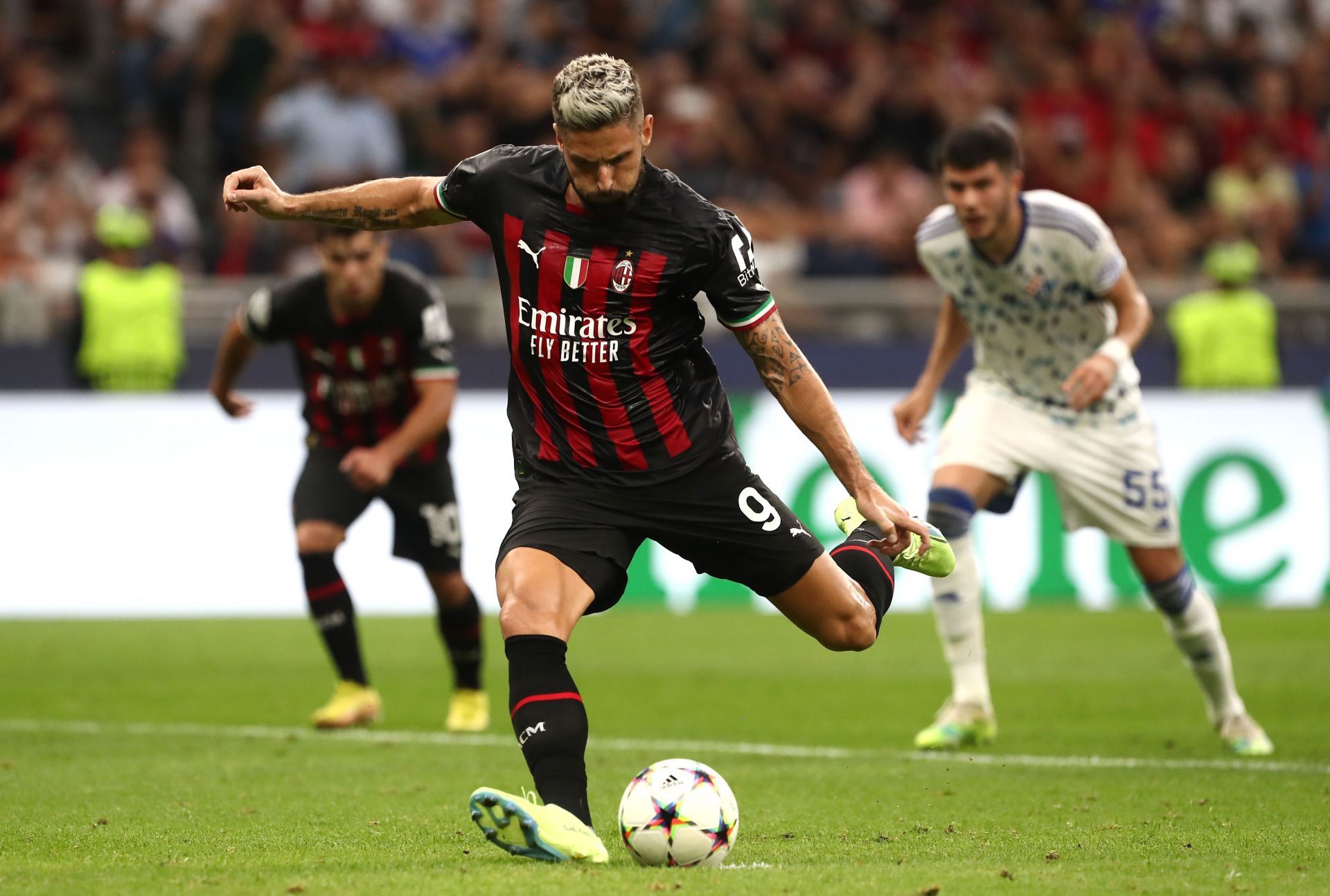 AC Milan v Dinamo Zagreb: Group E - UEFA Champions League