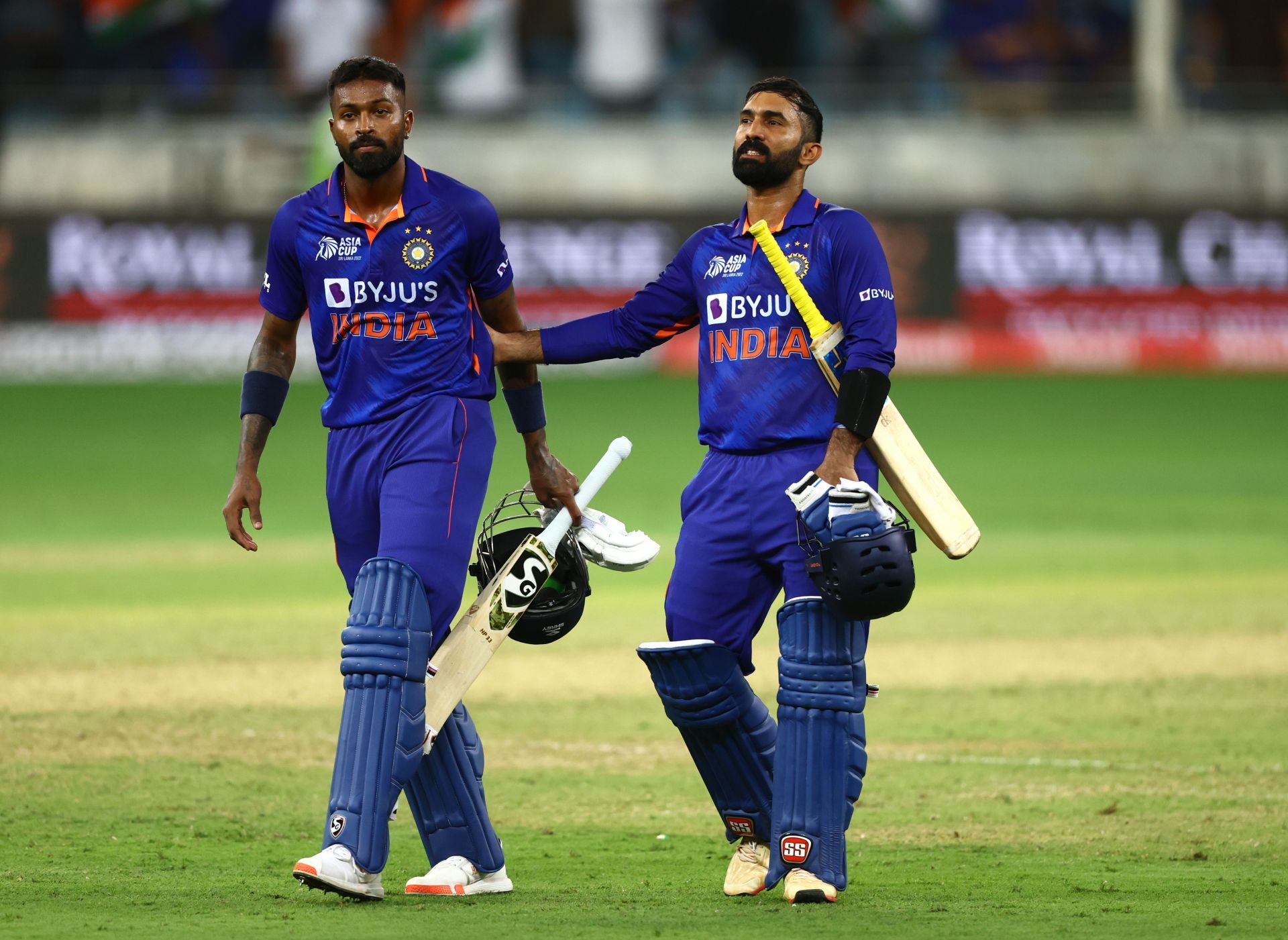 Can Hardik Pandya (L) and Dinesh Karthik (R) finish games? (Credit: Getty Images)