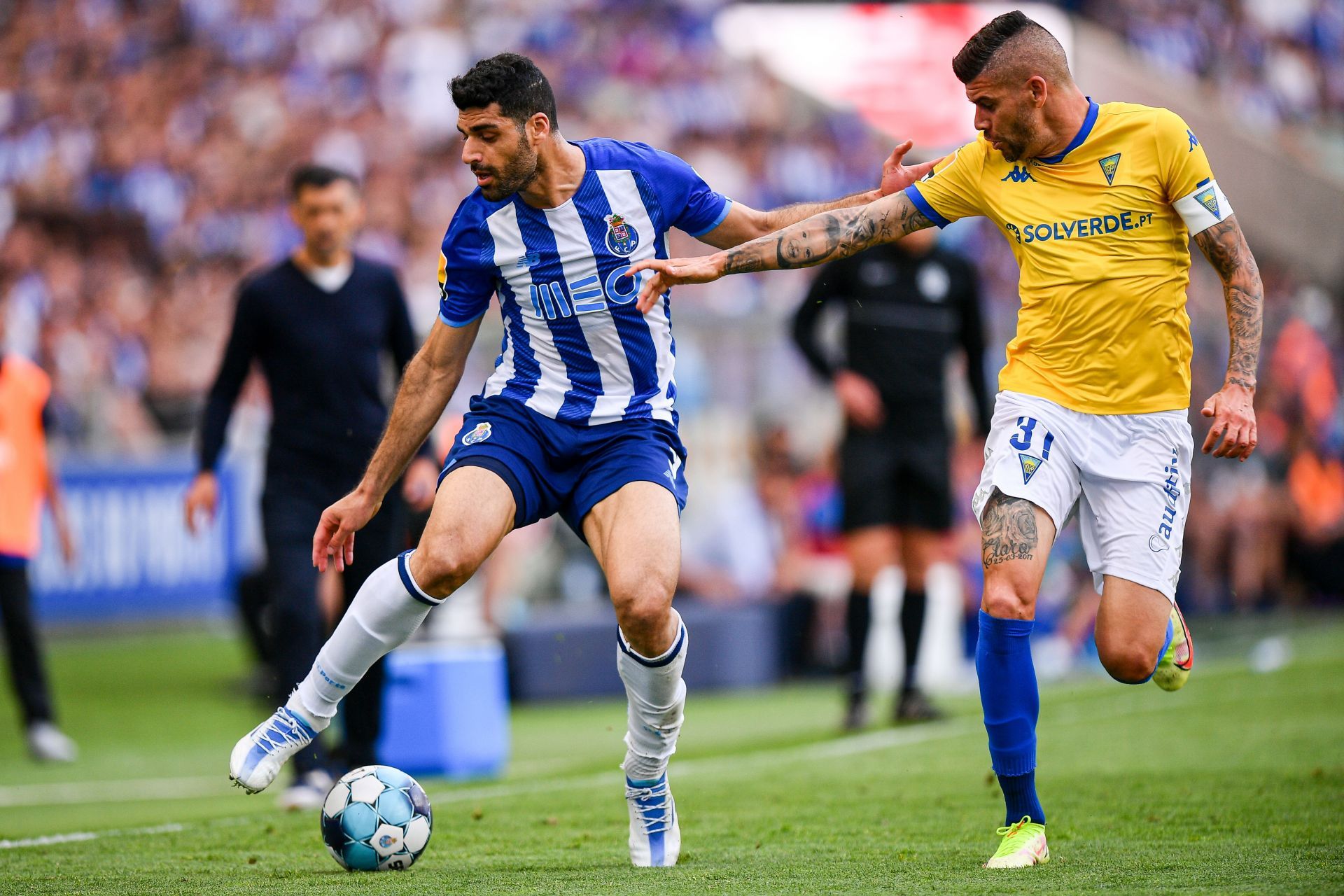 FC Porto v GD Estoril Praia - Liga Portugal Bwin