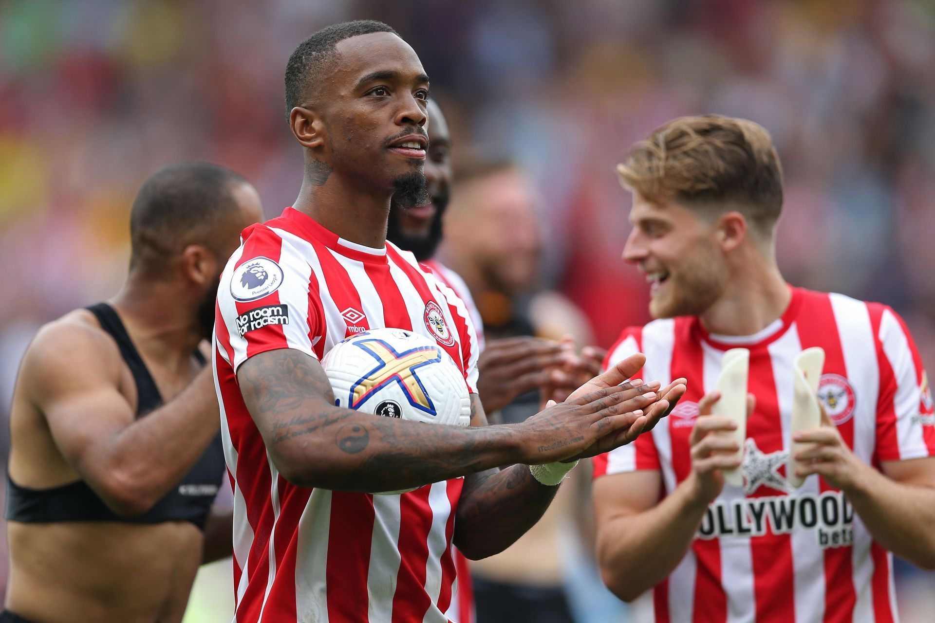 Brentford FC v Leeds United - Premier League