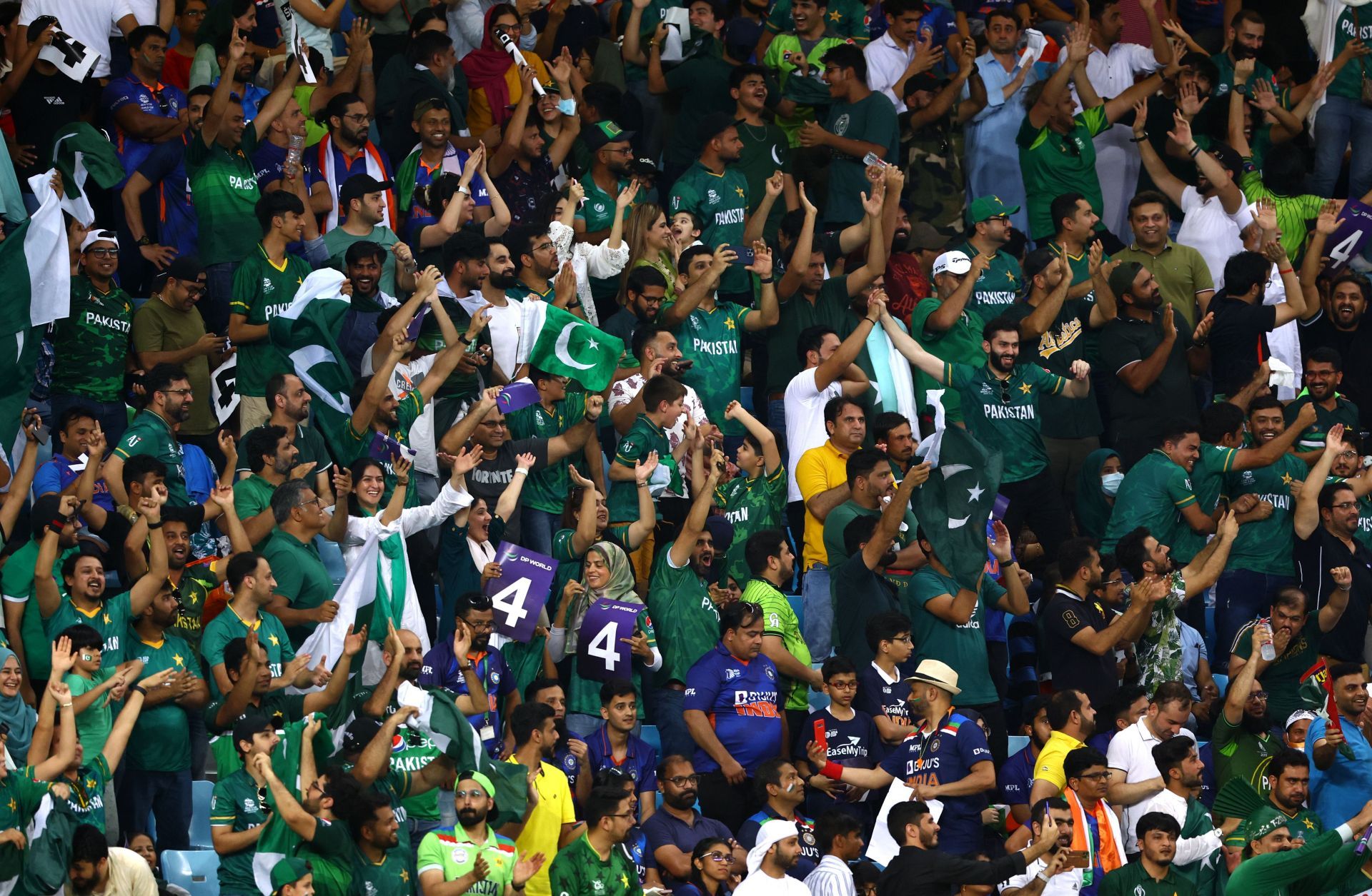 Pakistan fans rejoiced as Bhuvneshwar Kumar leaked 19 runs in the penultimate over