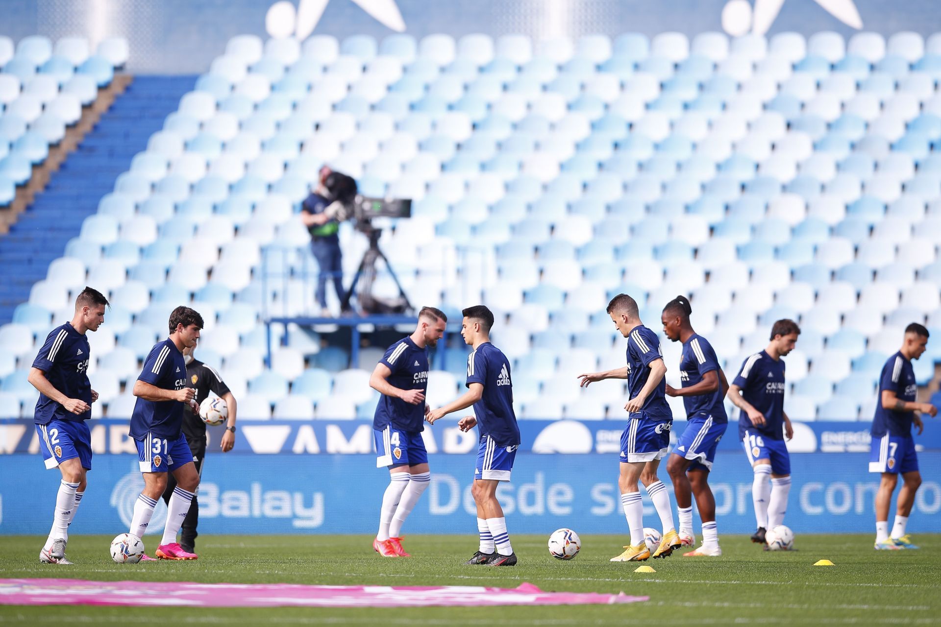 Real Zaragoza v RCD Espanyol - La Liga Smartbank