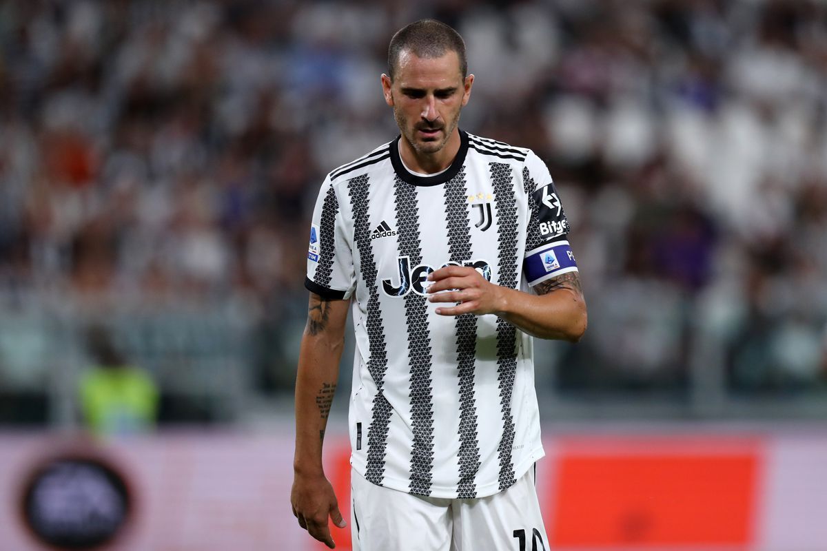 Leanardo Bonucci struggled to cope with PSG's pace and intensity in the first half