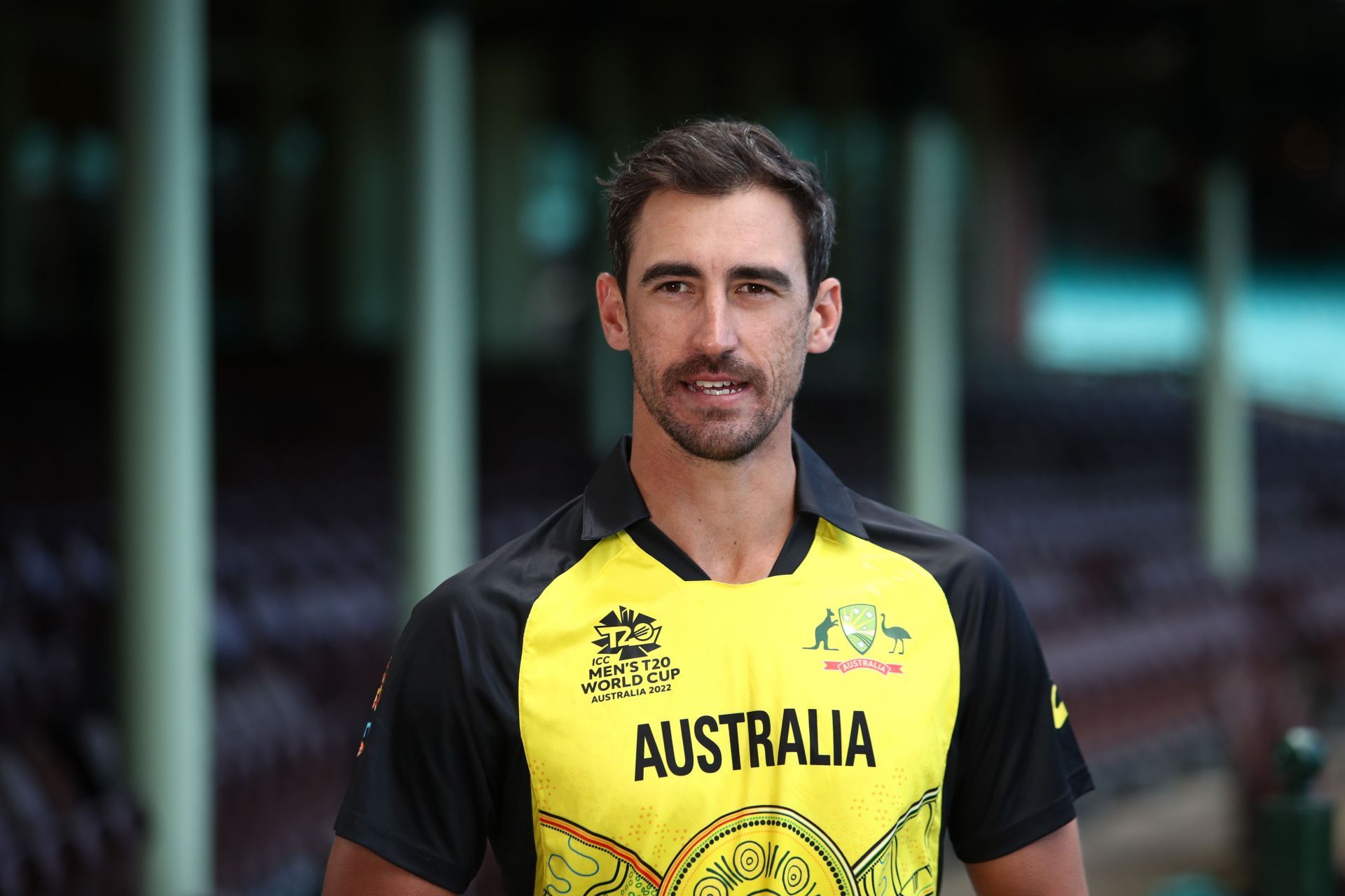 Mitchell Starc sporting Australia's new kit. (Image Credits: Getty)