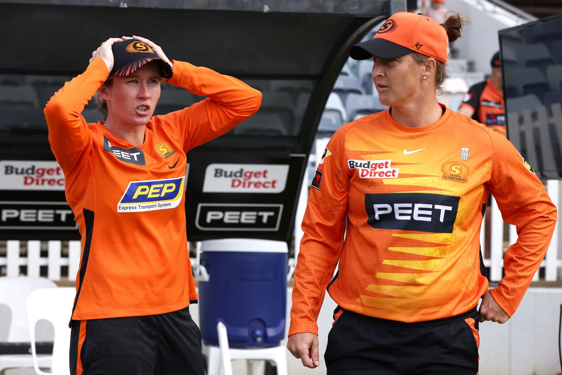 WBBL - Perth Scorchers v Melbourne Stars