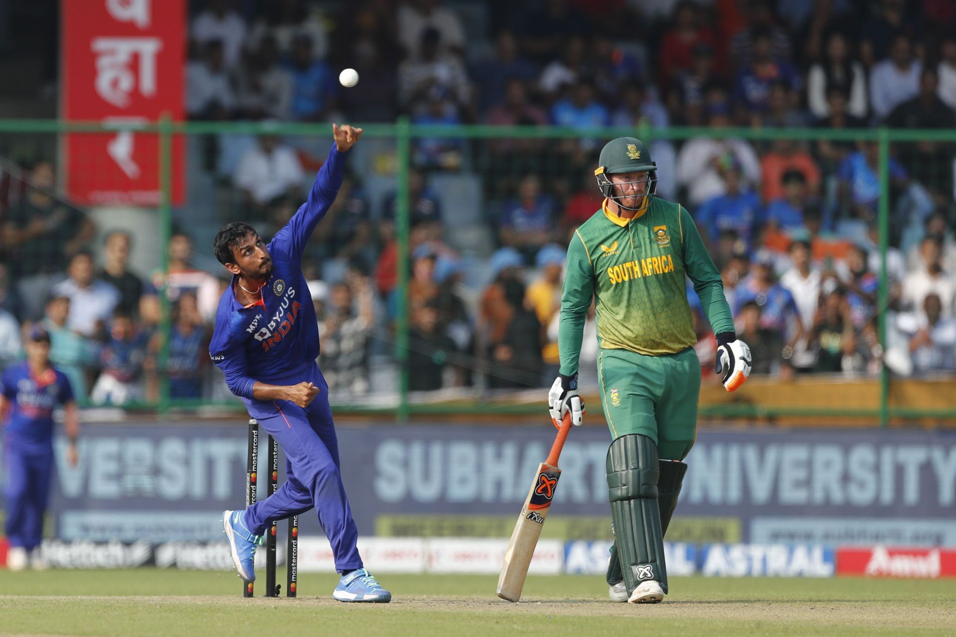 Shahbaz Ahmed has conceded only 19 runs in his four overs so far (Image: Getty)