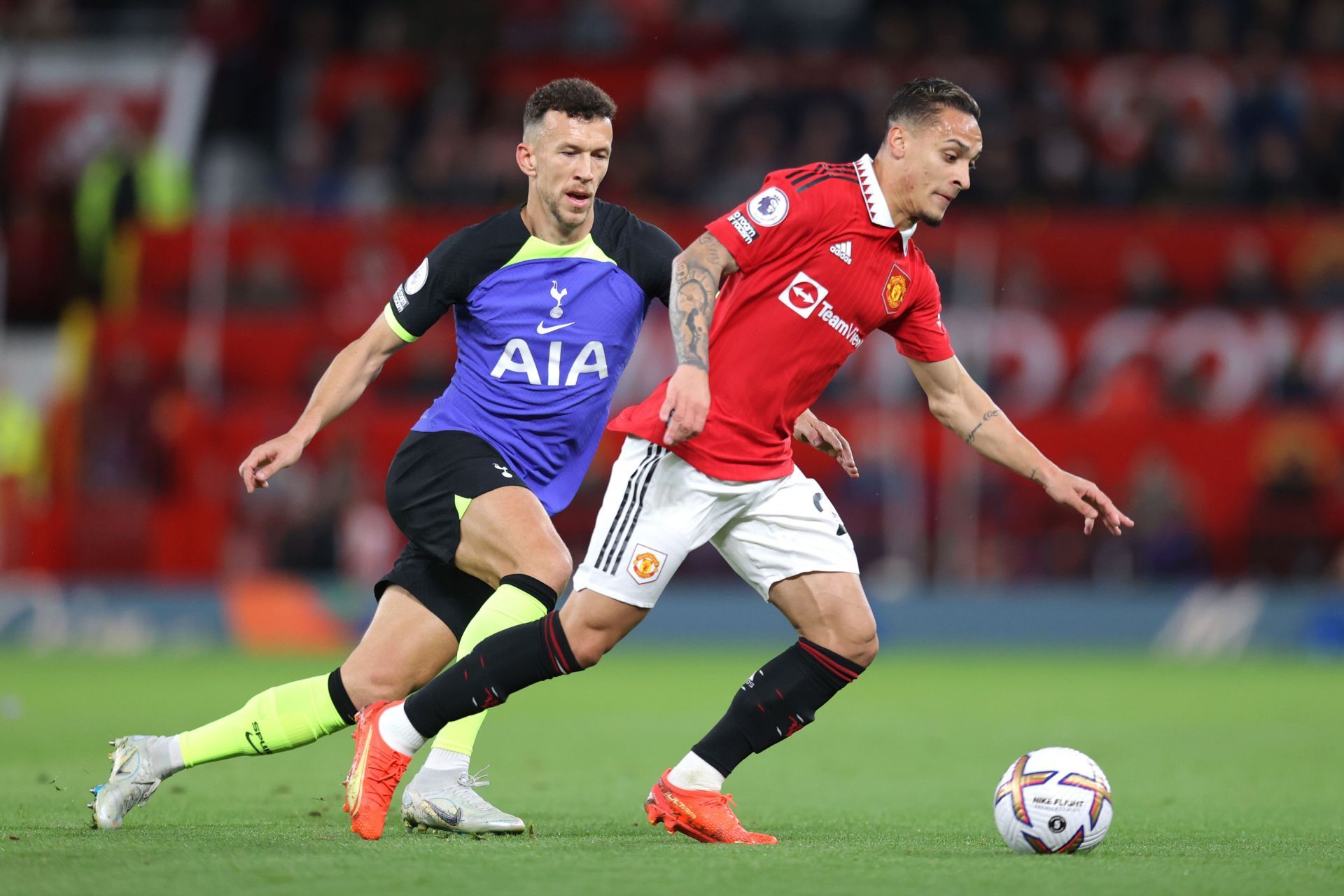 Manchester United v Tottenham Hotspur - Premier League