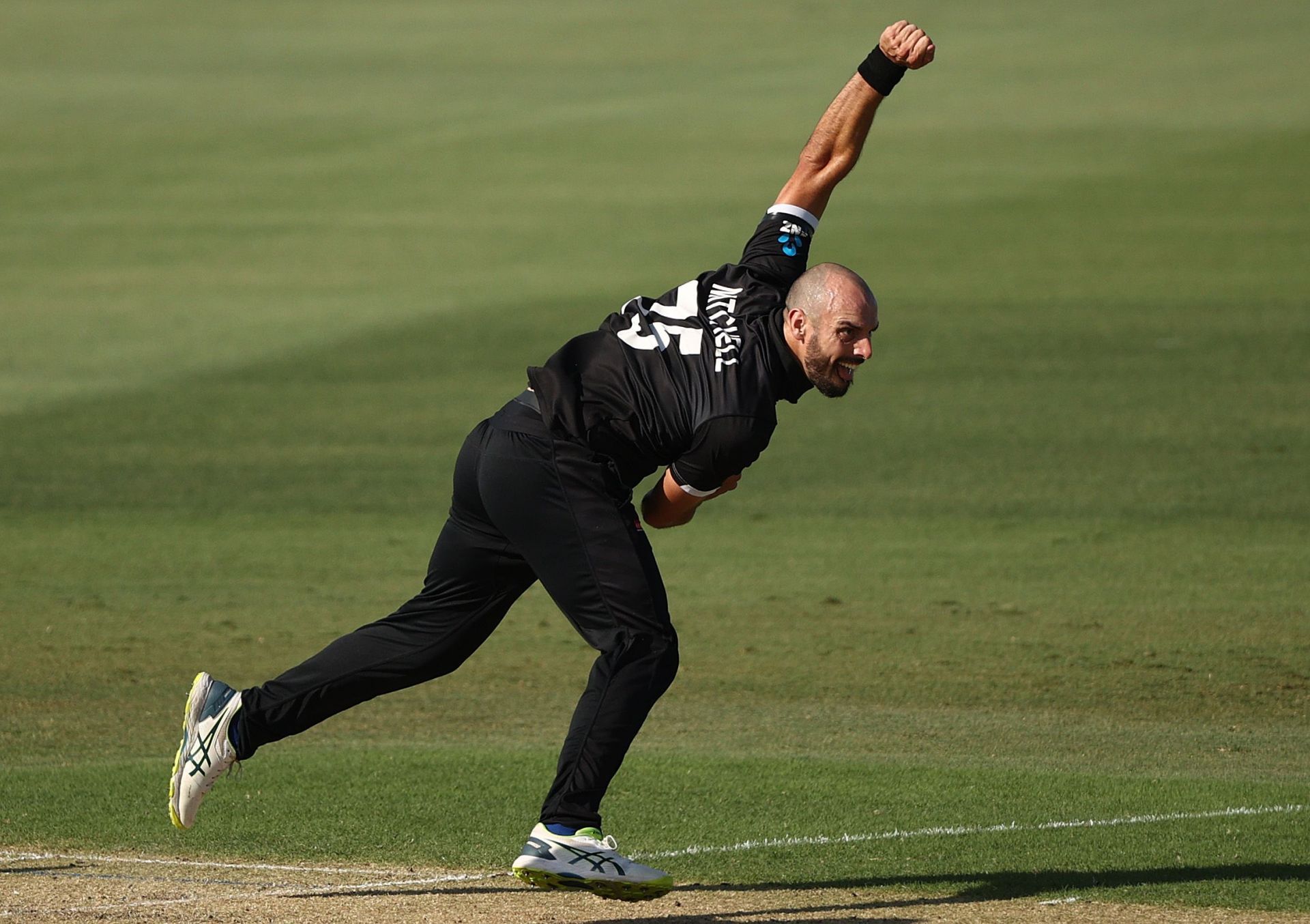 Australia v New Zealand - One Day International Series: Game 3