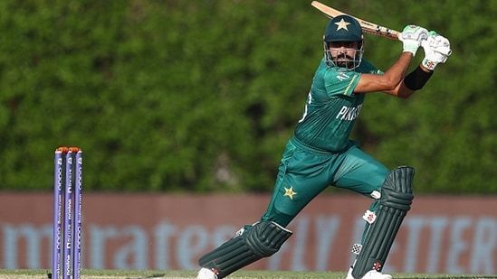 babar-azam-getty-warm-up_1635044061504_1635044069346.jpg (549&times;309)