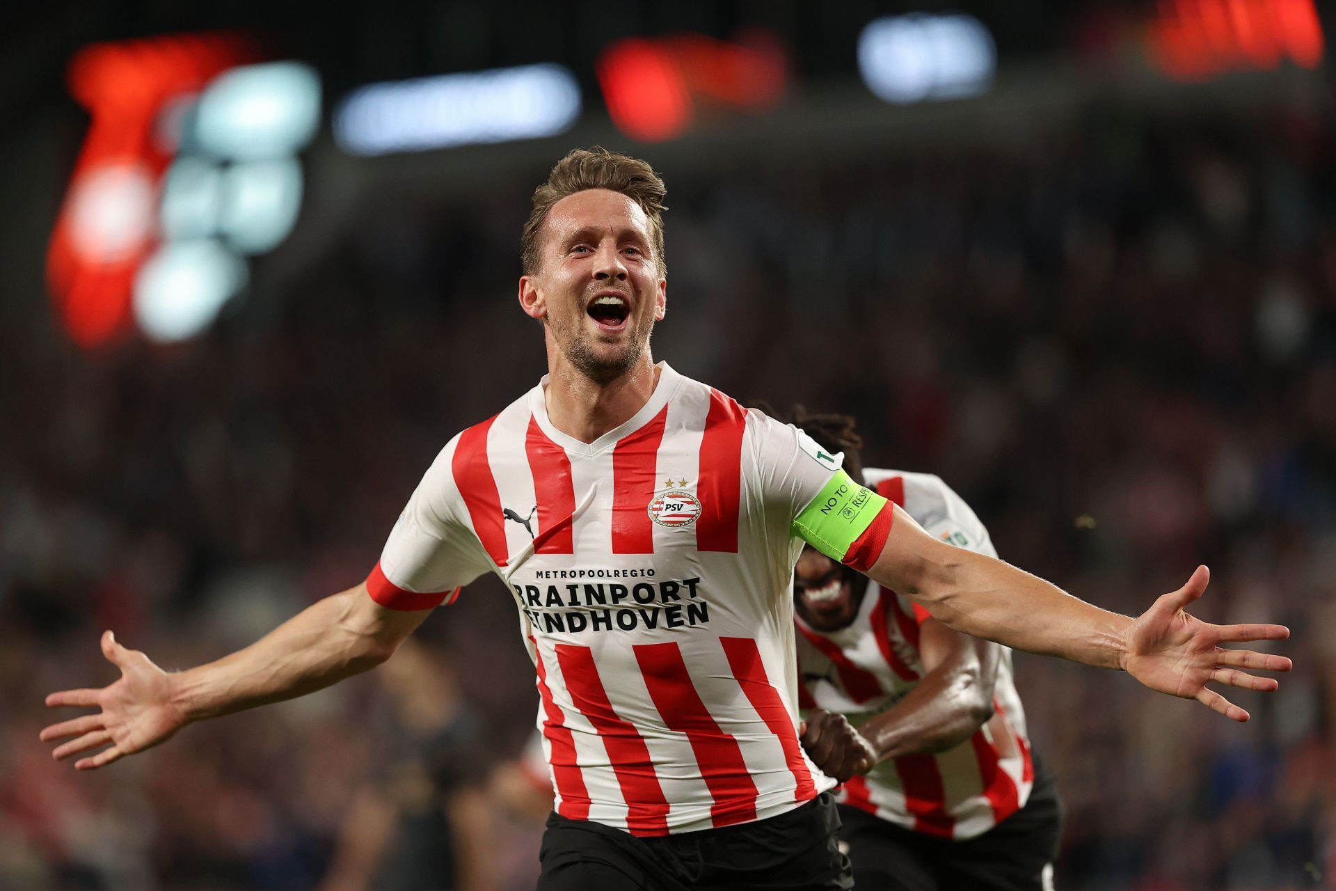 PSV Eindhoven 2-0 Arsenal: 5 Hits and Flops as super-sub Luuk de Jong ...