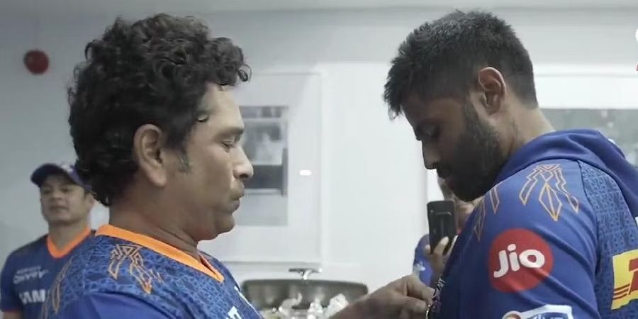 Suryakumar Yadav and Sachin Tendulkar 