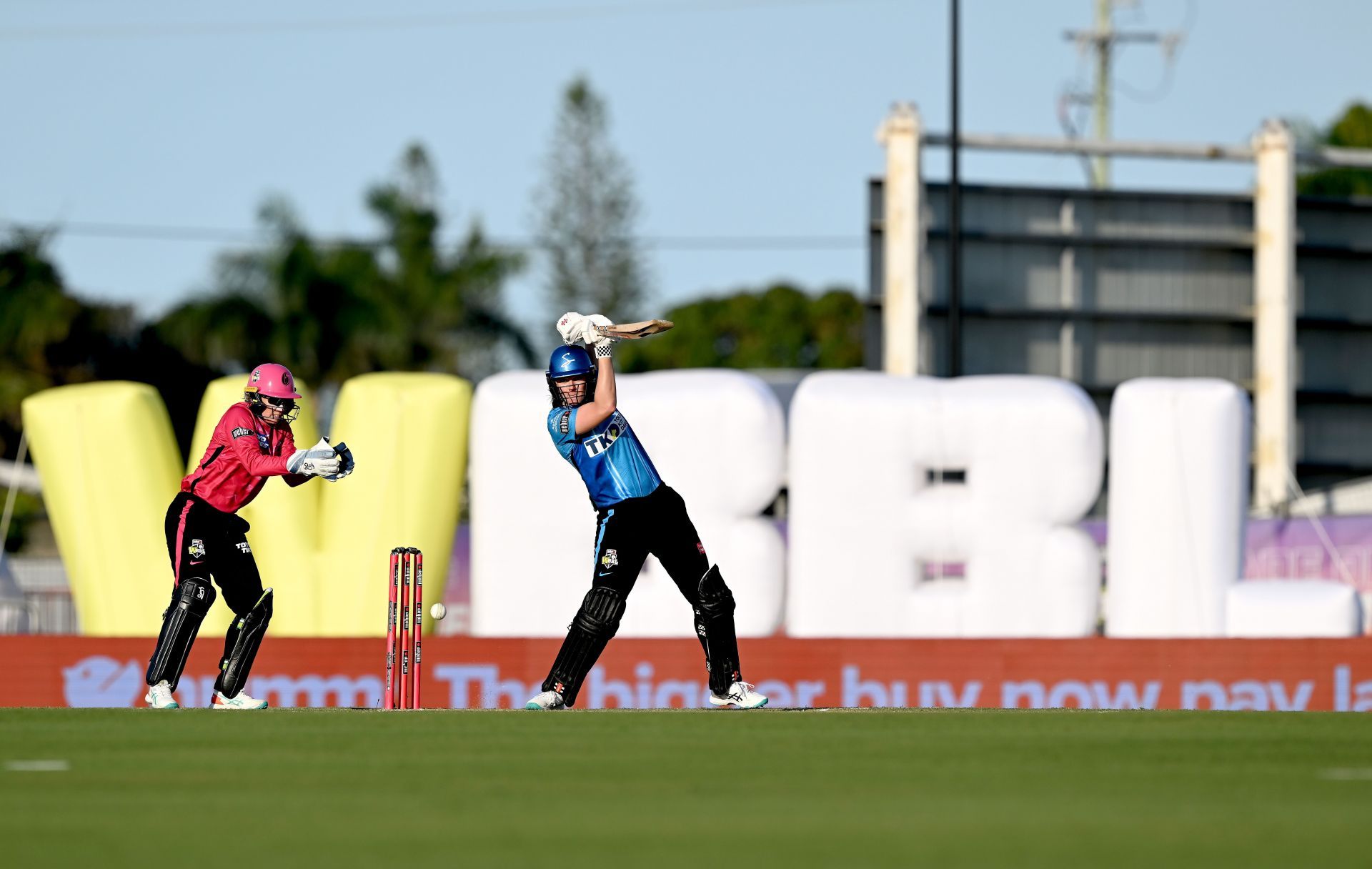 WBBL - Adelaide Strikers v Sydney Sixers