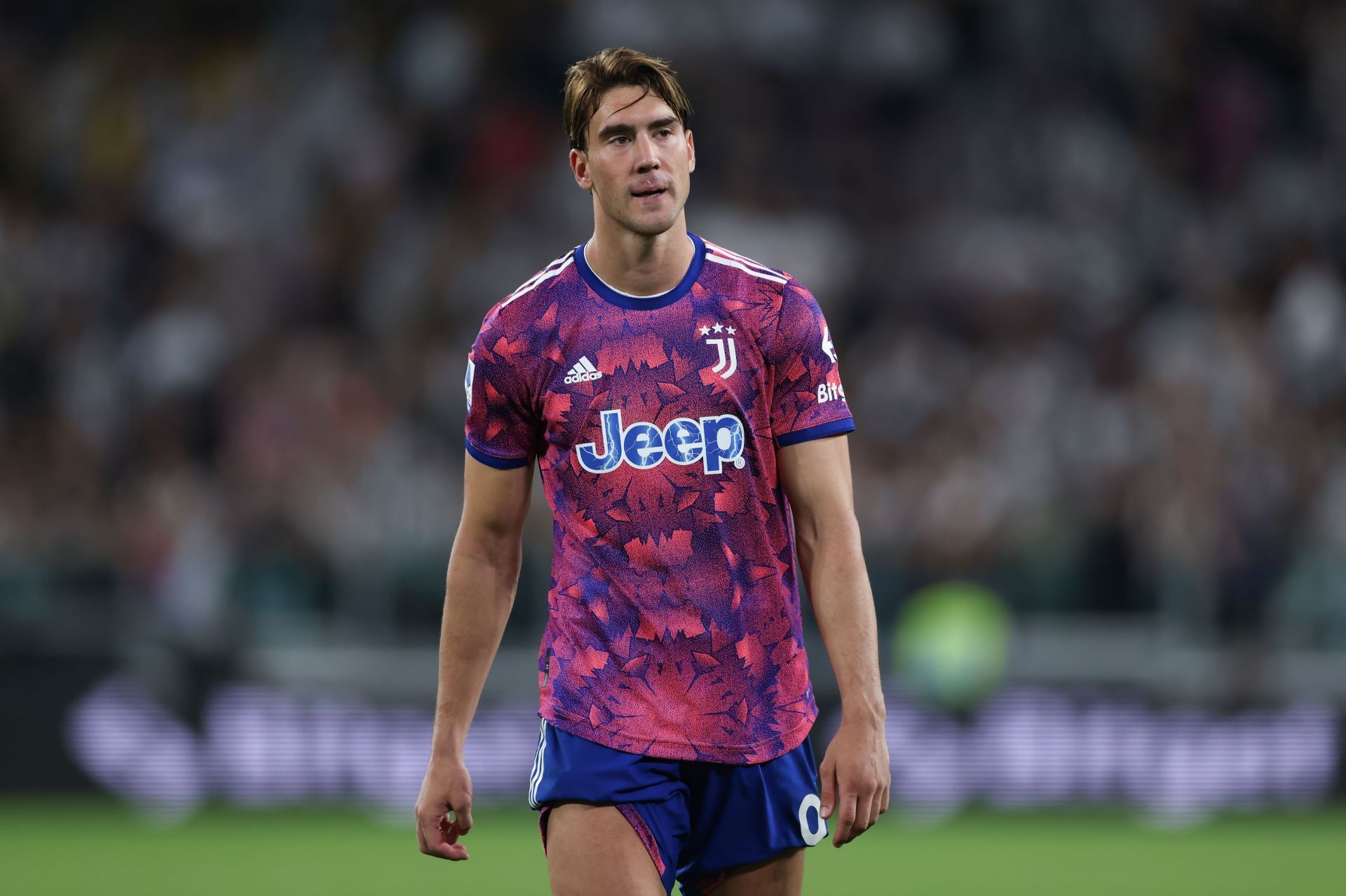 Vlahovic not looking to leave Juve