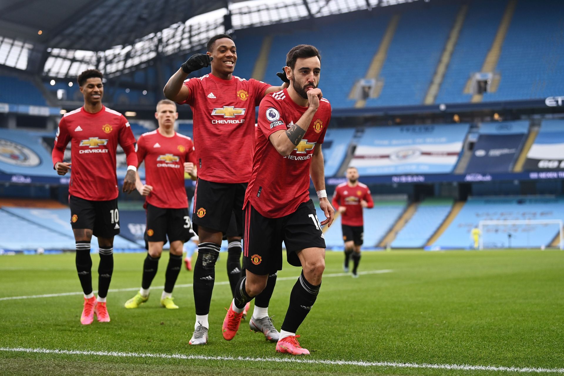 Manchester City v Manchester United - Premier League