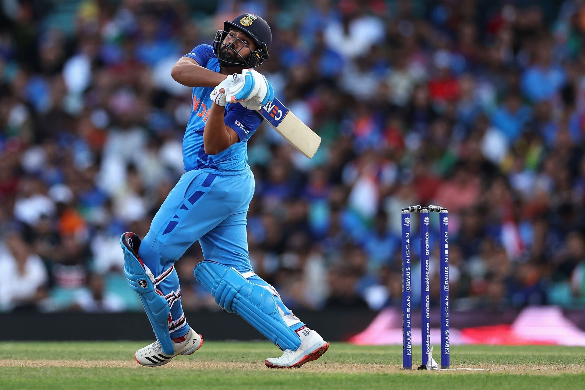 Rohit Sharma likes to attack short-pitched deliveries.