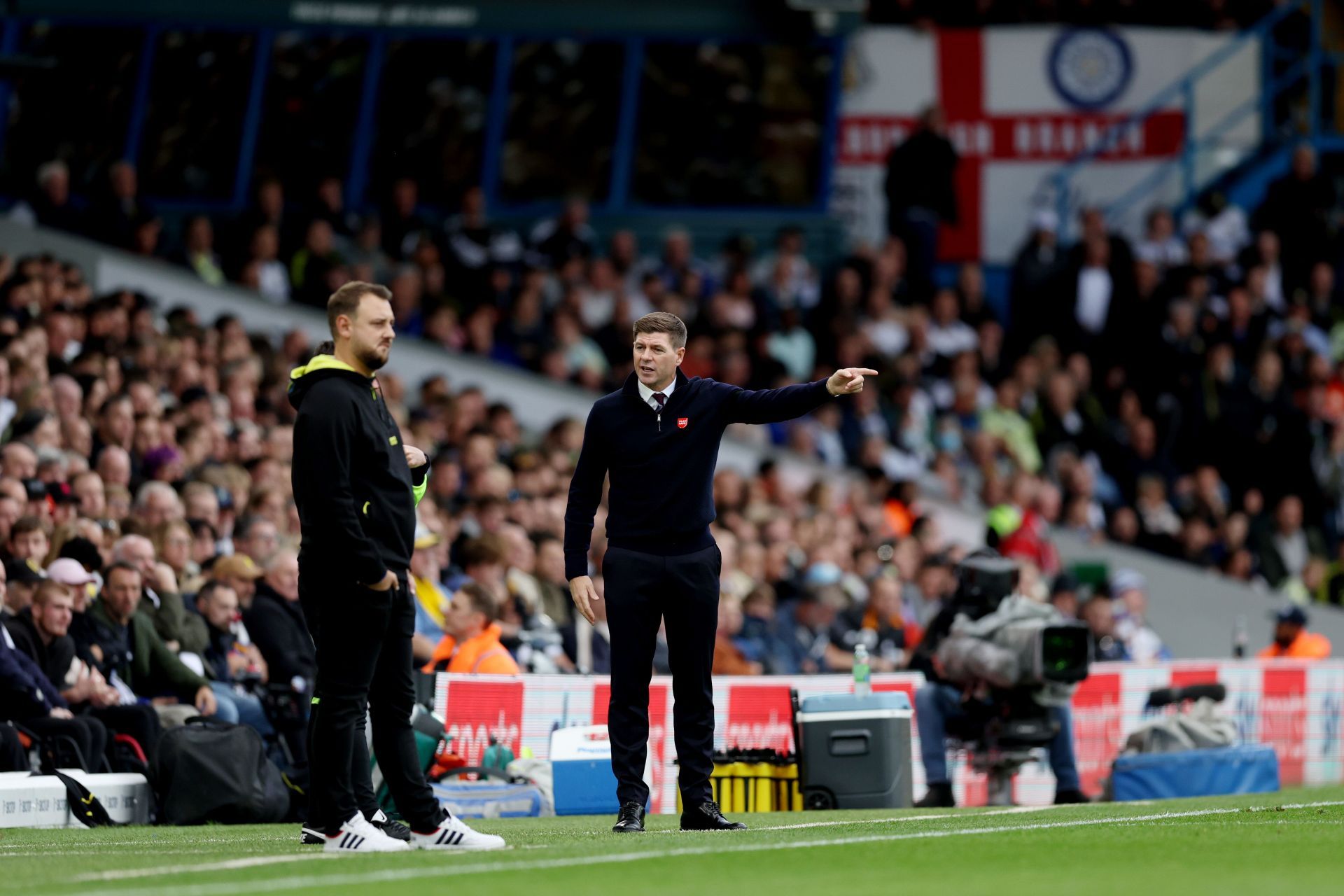 Leeds United v Aston Villa - Premier League