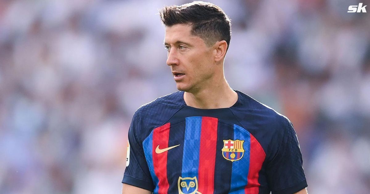 Robert Lewandowski wants Barcelona to bench Eric Garcia.