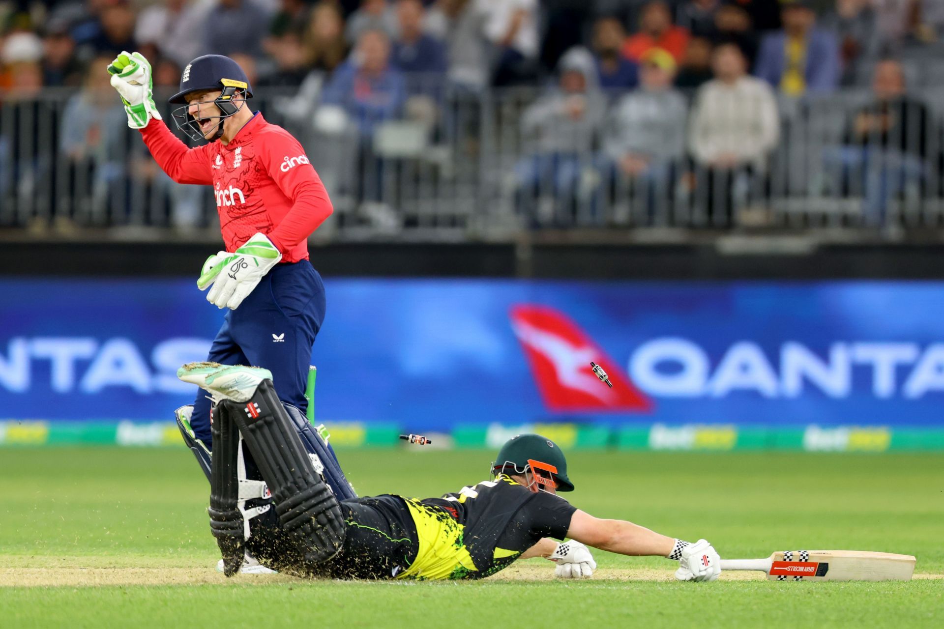 Australia v England - T20I Series: Game 1